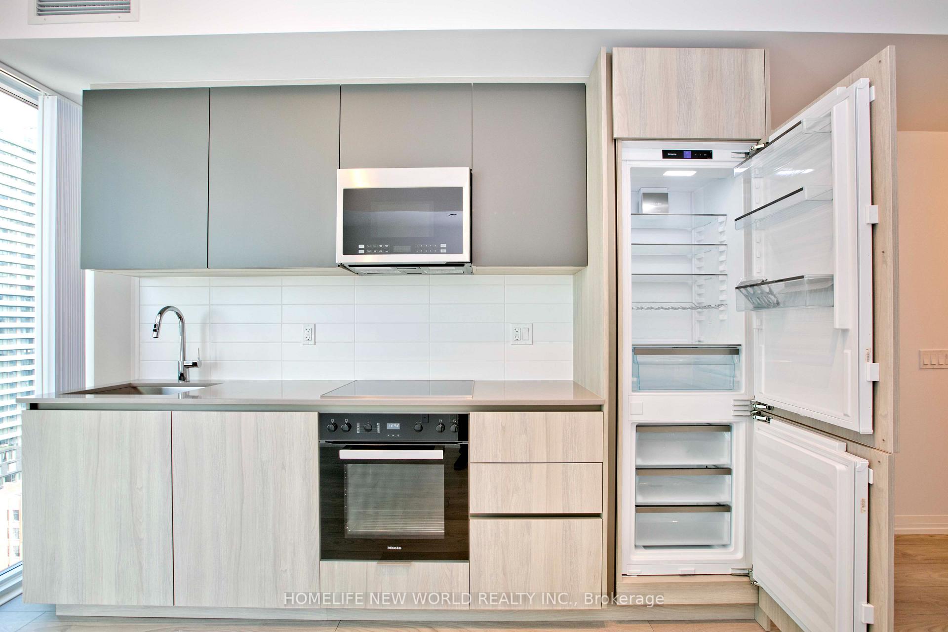 Photo 13 of Unit 2528, 400 King Street W, Toronto, Waterfront Communities — HOMEH