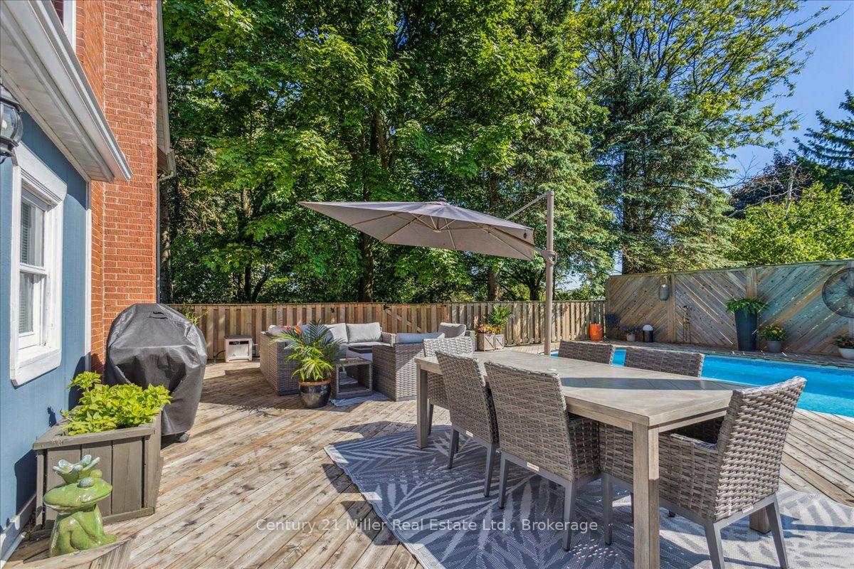 Photo 35 of 585 Dundas Street E, Hamilton, Waterdown — HOMEH