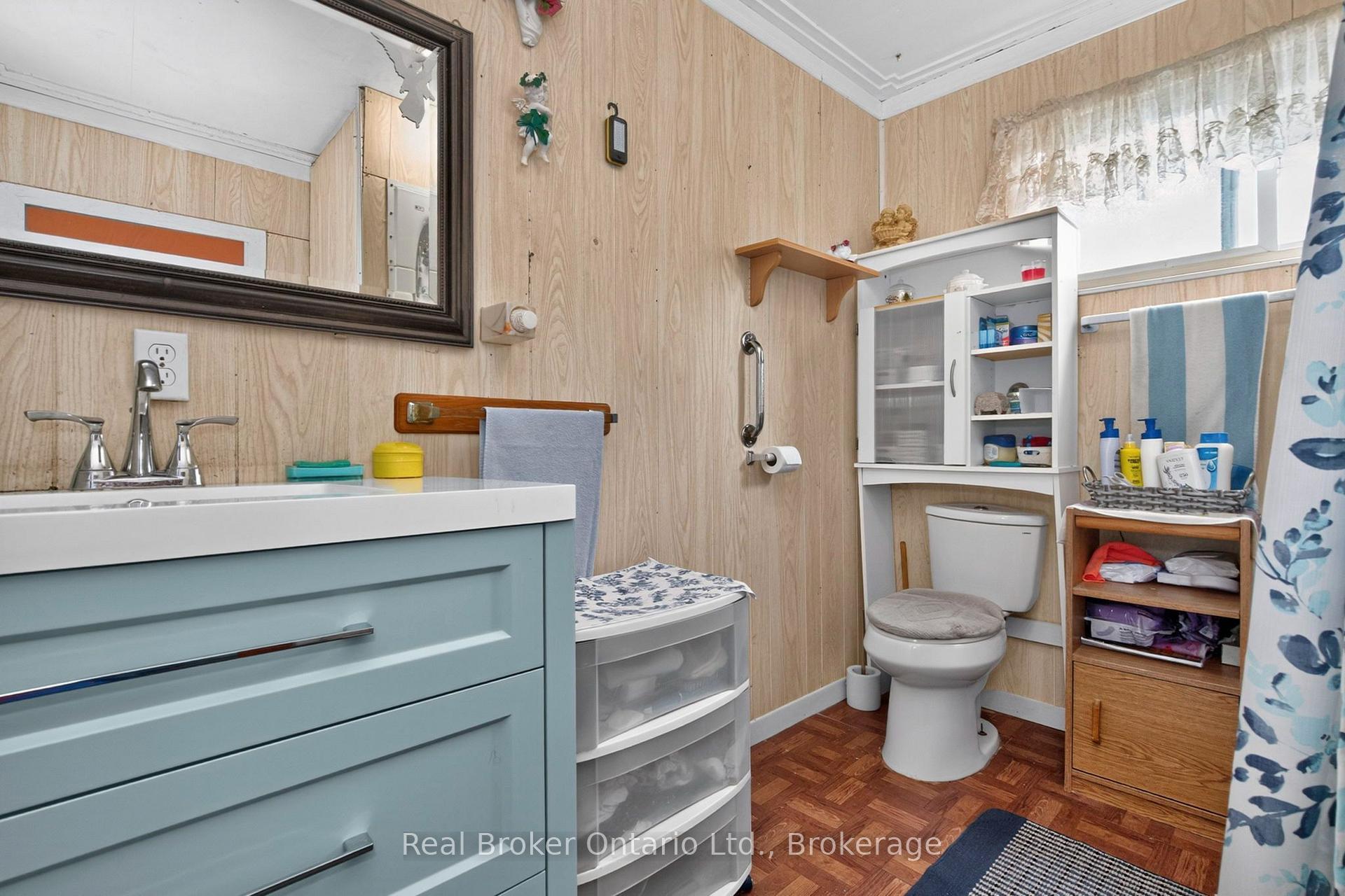 Photo 9 of 137 Fourth Street, Midland — HOMEH