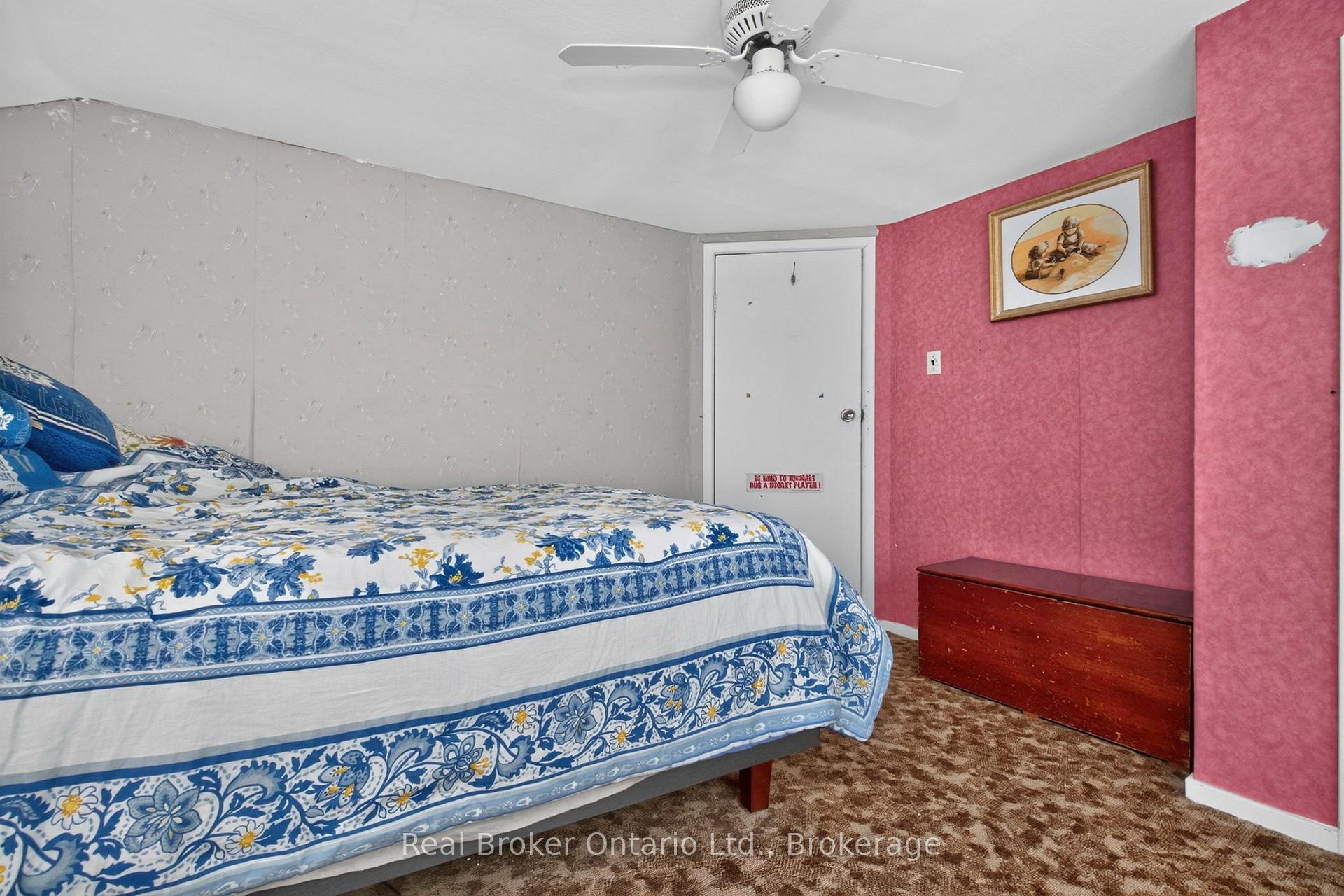 Photo 18 of 137 Fourth Street, Midland — HOMEH