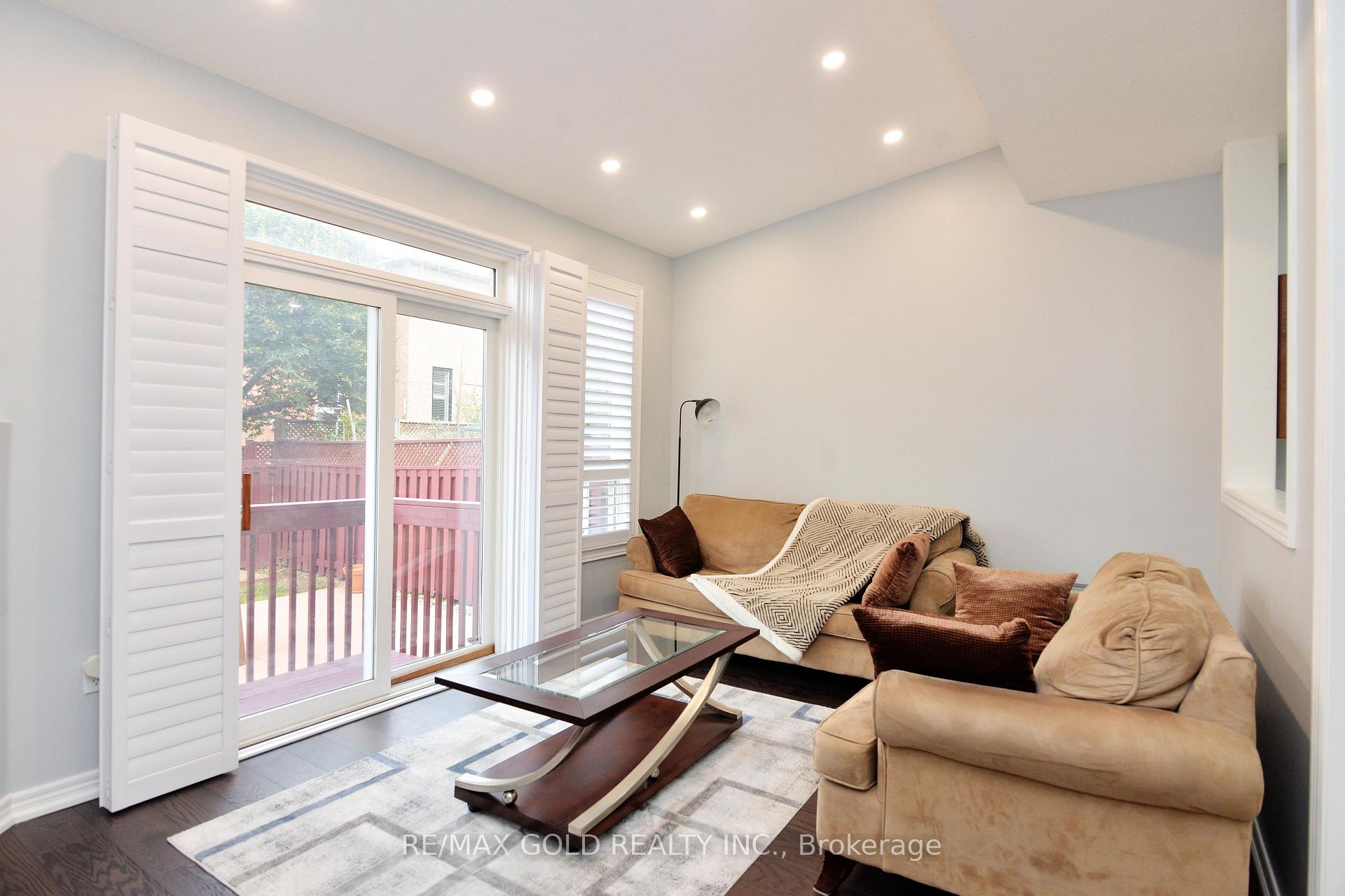 Photo 19 of 44 Pergola Way, Brampton, Bram West — HOMEH