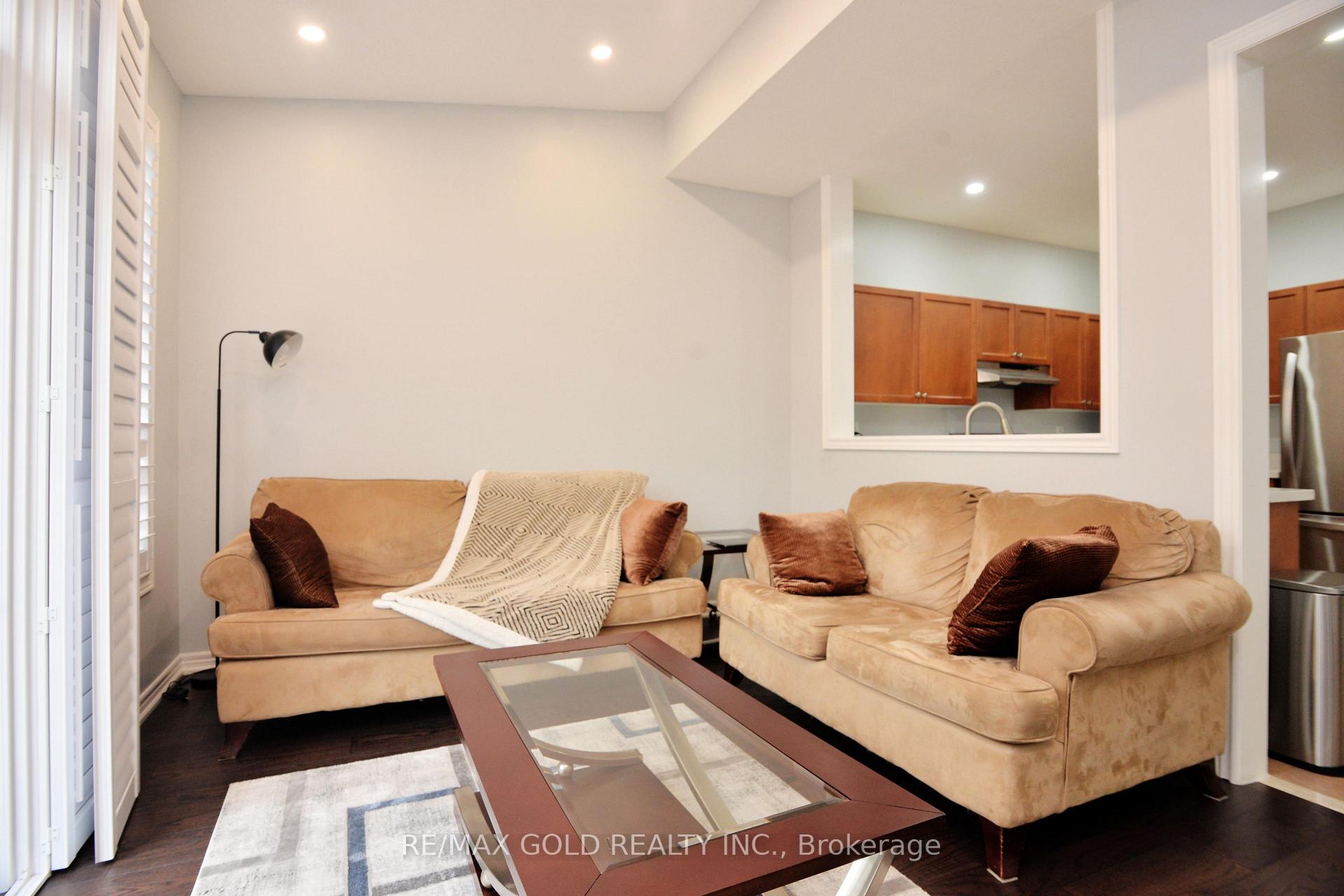 Photo 21 of 44 Pergola Way, Brampton, Bram West — HOMEH