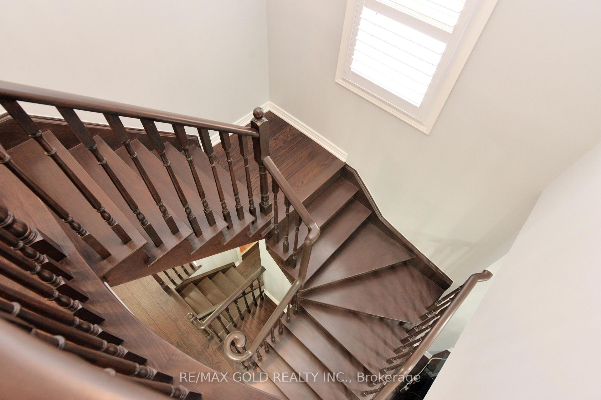 Photo 23 of 44 Pergola Way, Brampton, Bram West — HOMEH