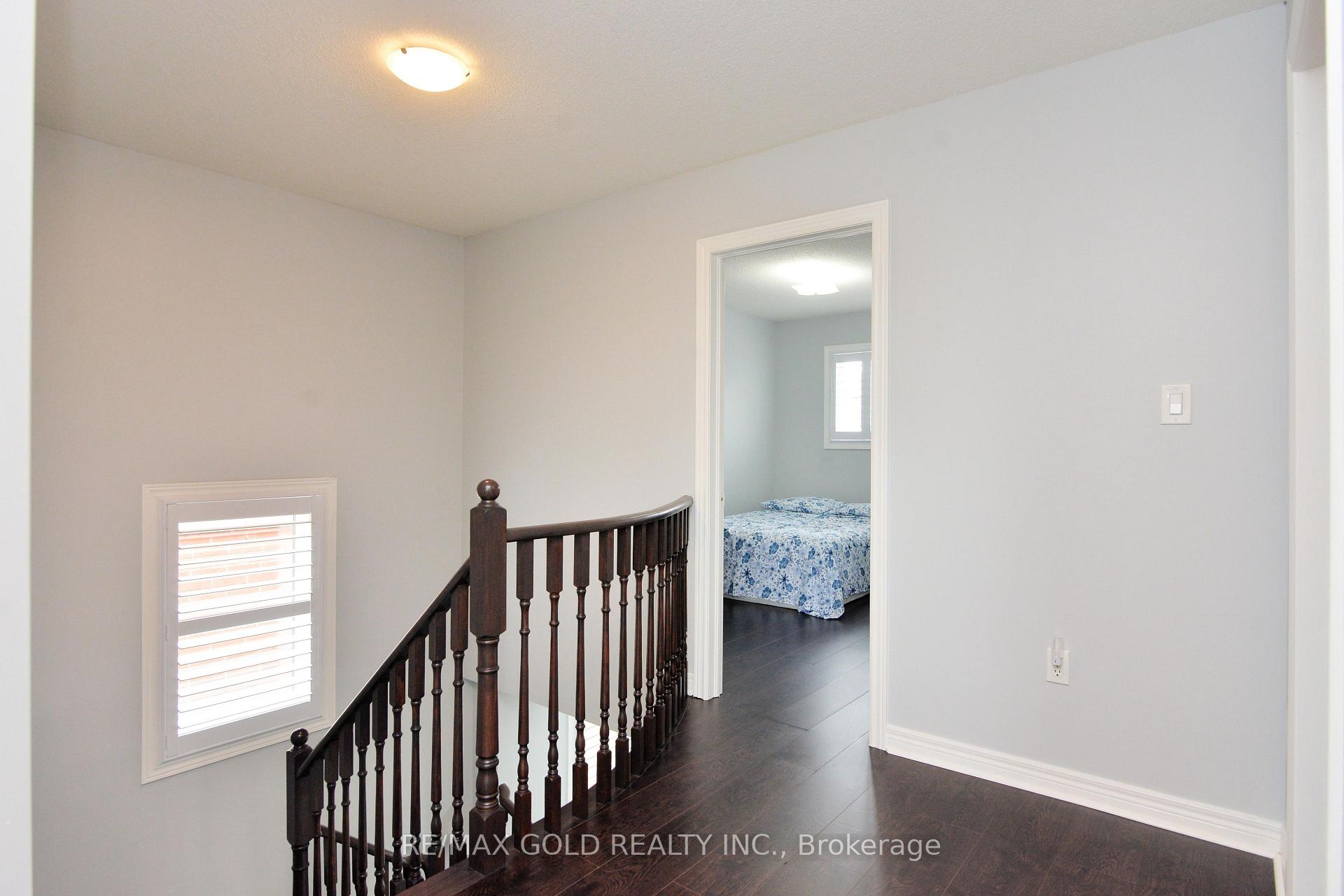 Photo 24 of 44 Pergola Way, Brampton, Bram West — HOMEH