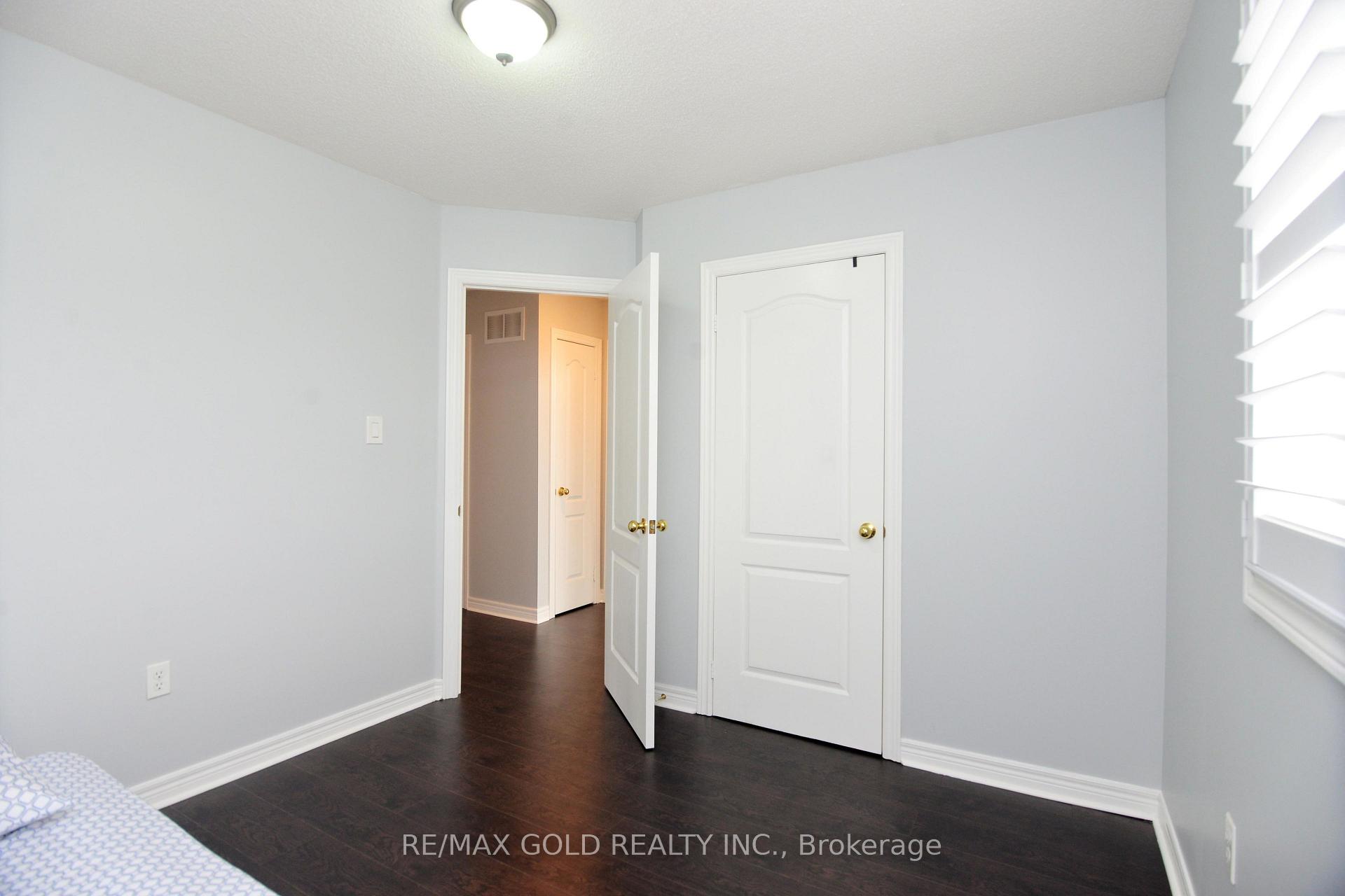 Photo 32 of 44 Pergola Way, Brampton, Bram West — HOMEH
