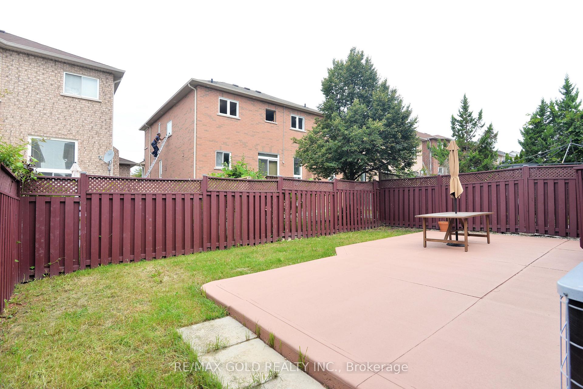 Photo 40 of 44 Pergola Way, Brampton, Bram West — HOMEH