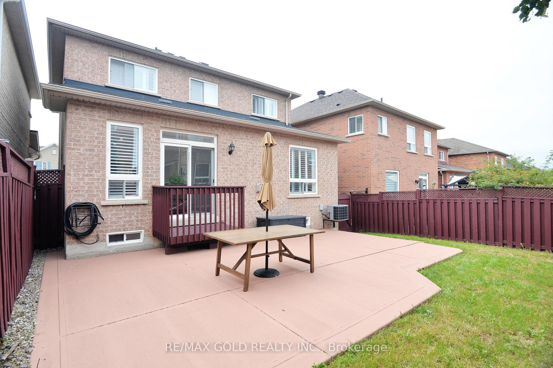 Photo 42 of 44 Pergola Way, Brampton, Bram West — HOMEH