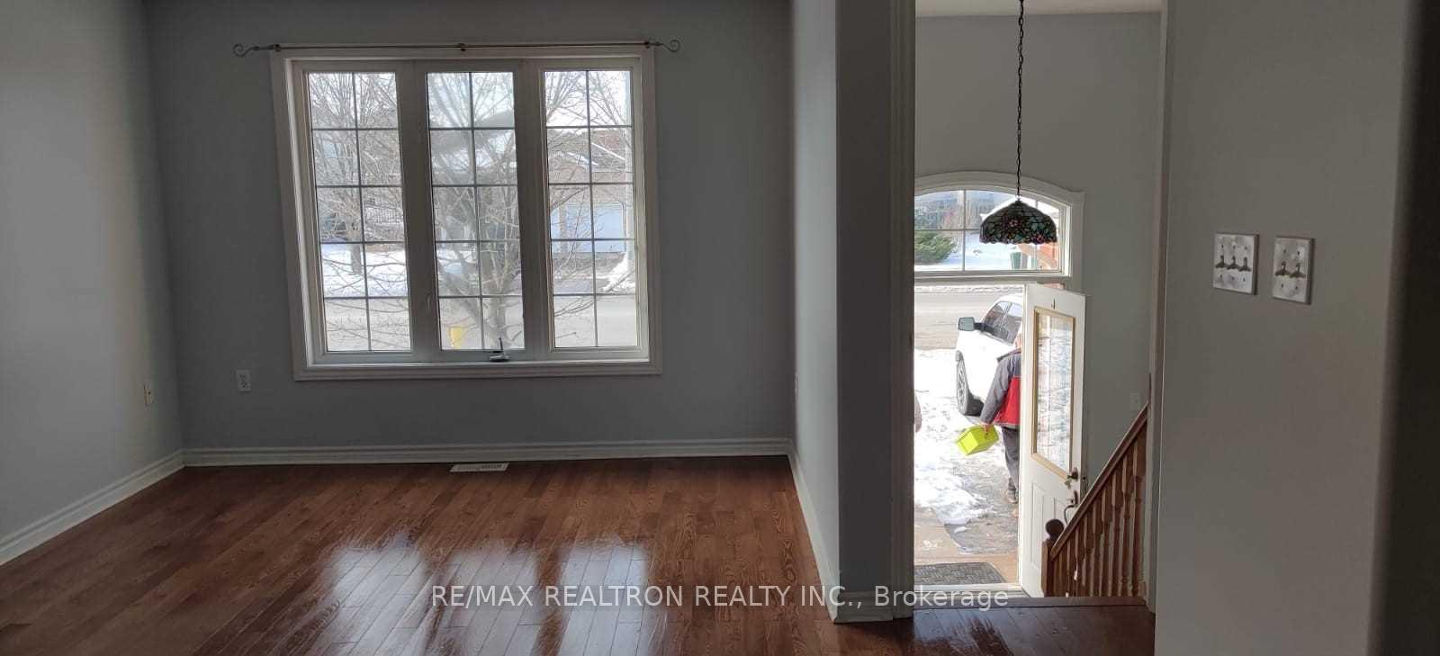 Photo 3 of 263 Johnson Street, Barrie, Georgian Drive — HOMEH