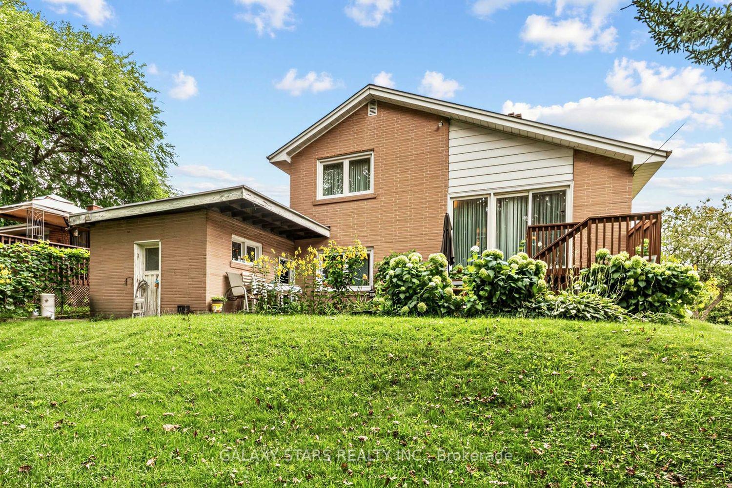 Photo 17 of 2 Kencliff Crescent, Scarborough, Bendale — HOMEH