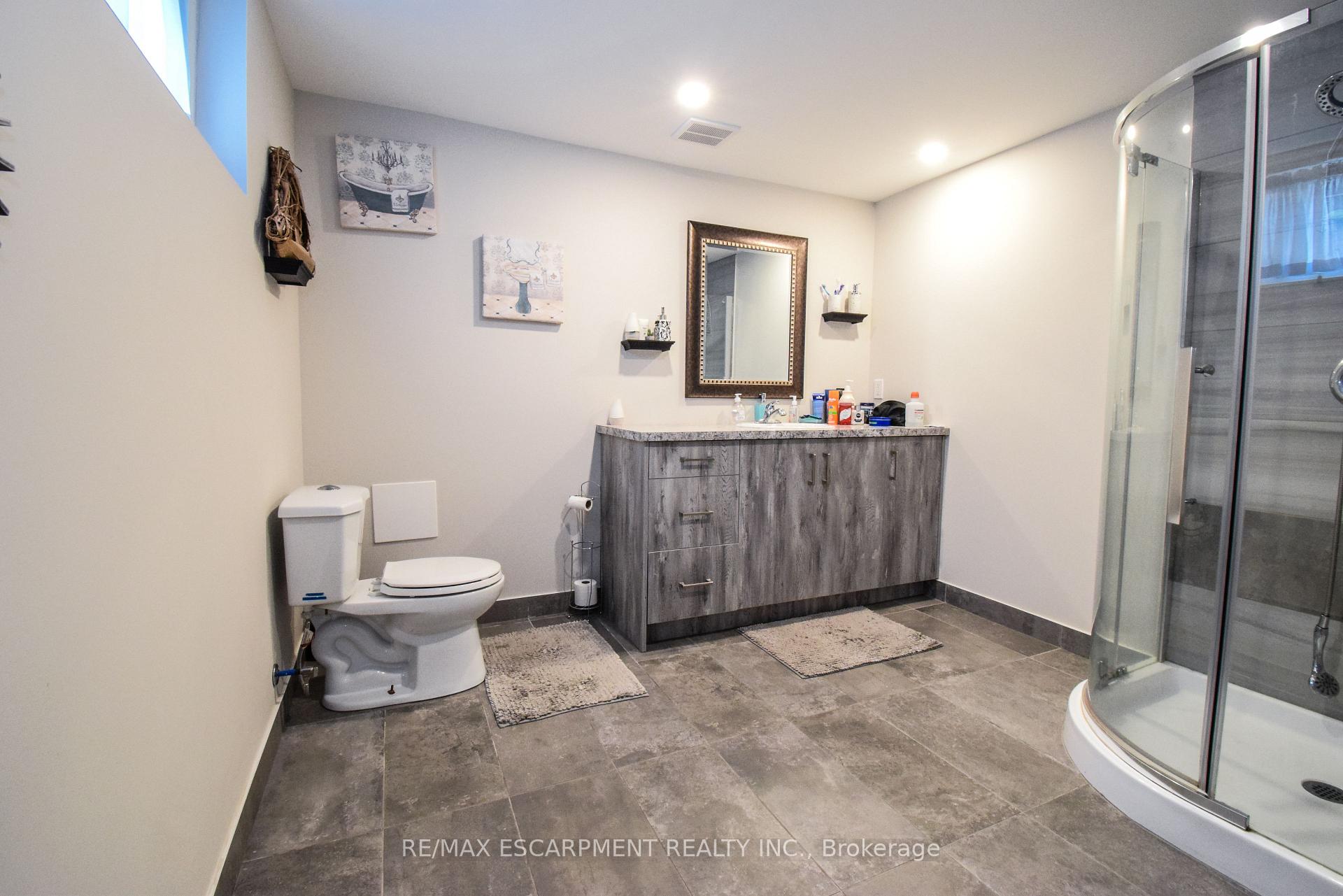 Photo 28 of 264 Hellems Avenue, Welland, Welland Downtown — HOMEH