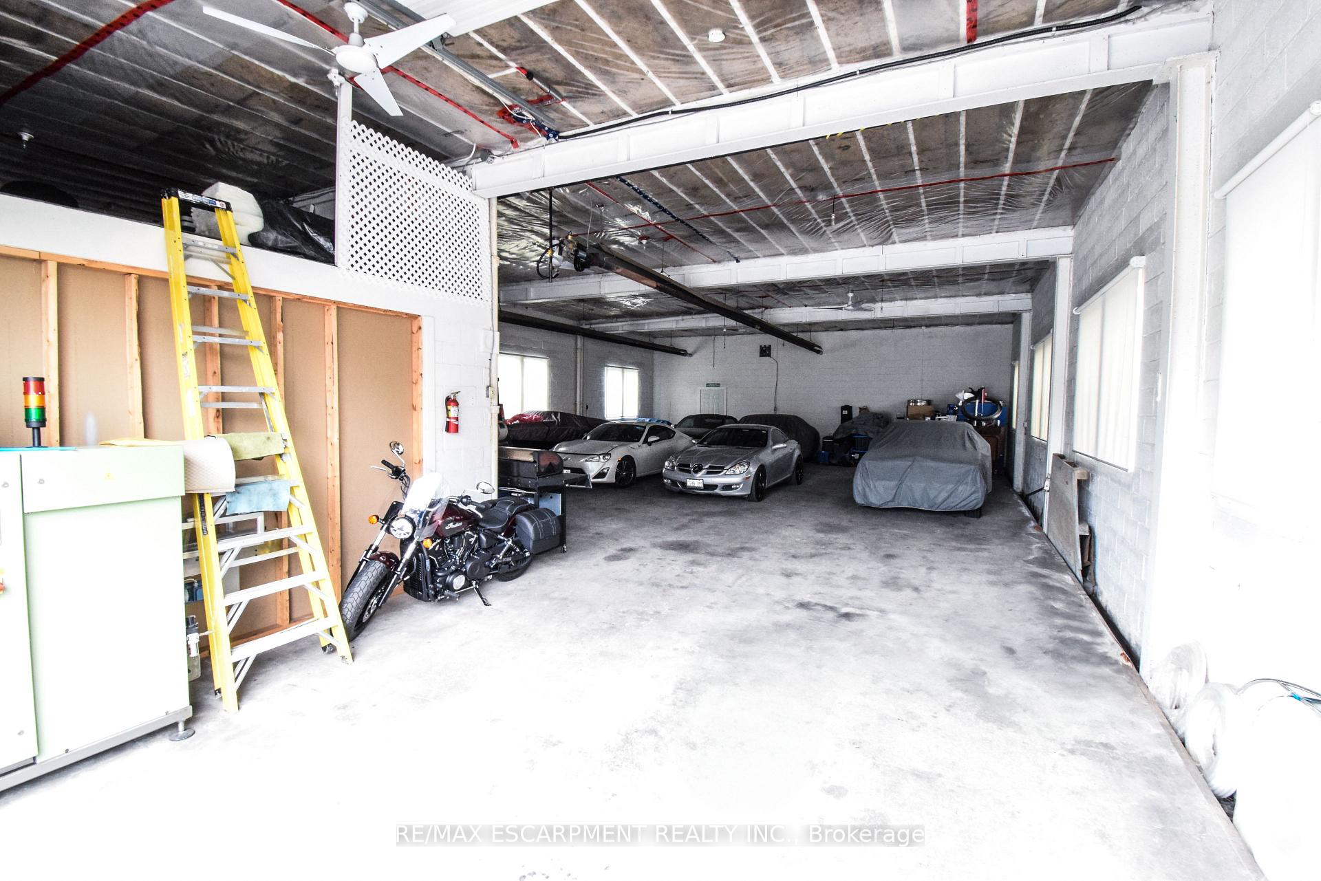 Photo 37 of 264 Hellems Avenue, Welland, Welland Downtown — HOMEH