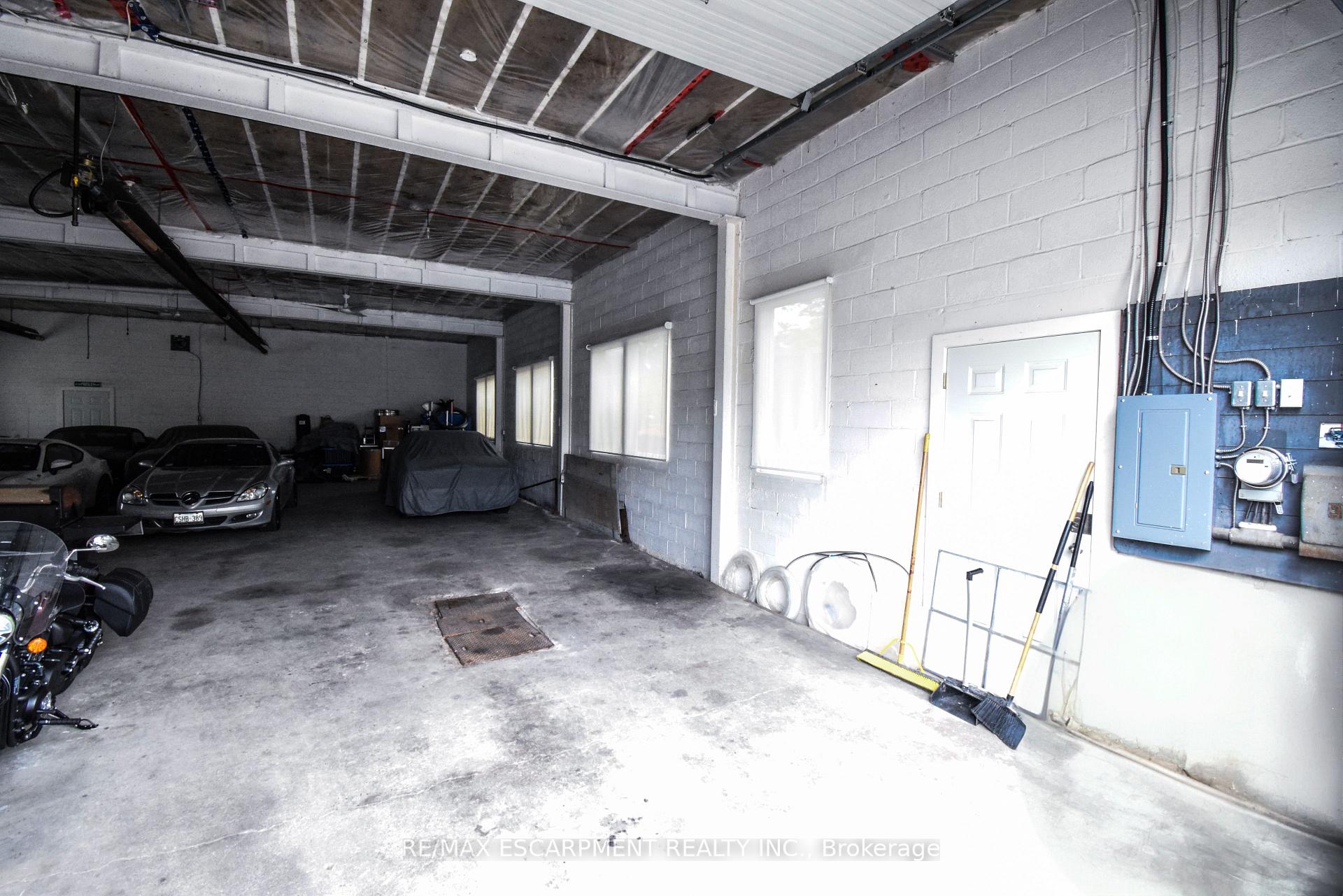 Photo 39 of 264 Hellems Avenue, Welland, Welland Downtown — HOMEH