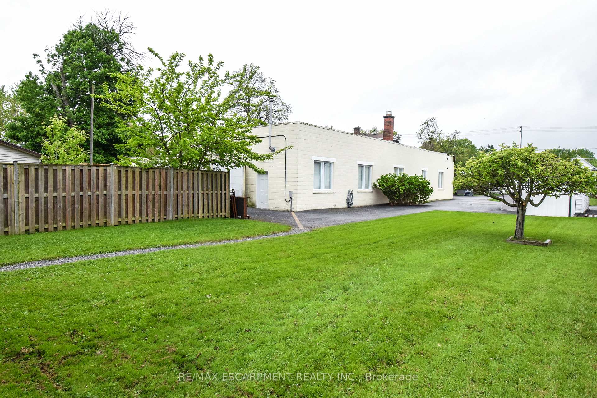 Photo 45 of 264 Hellems Avenue, Welland, Welland Downtown — HOMEH