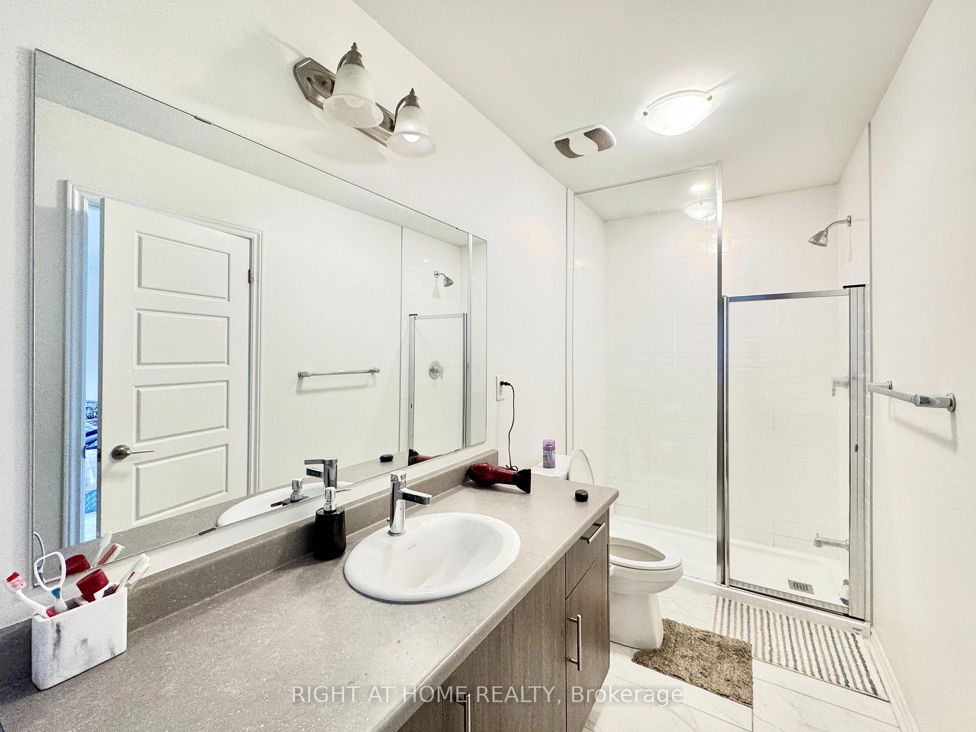 Photo 6 of 143 Shepherd Drive, Barrie, Rural Barrie Southeast — HOMEH