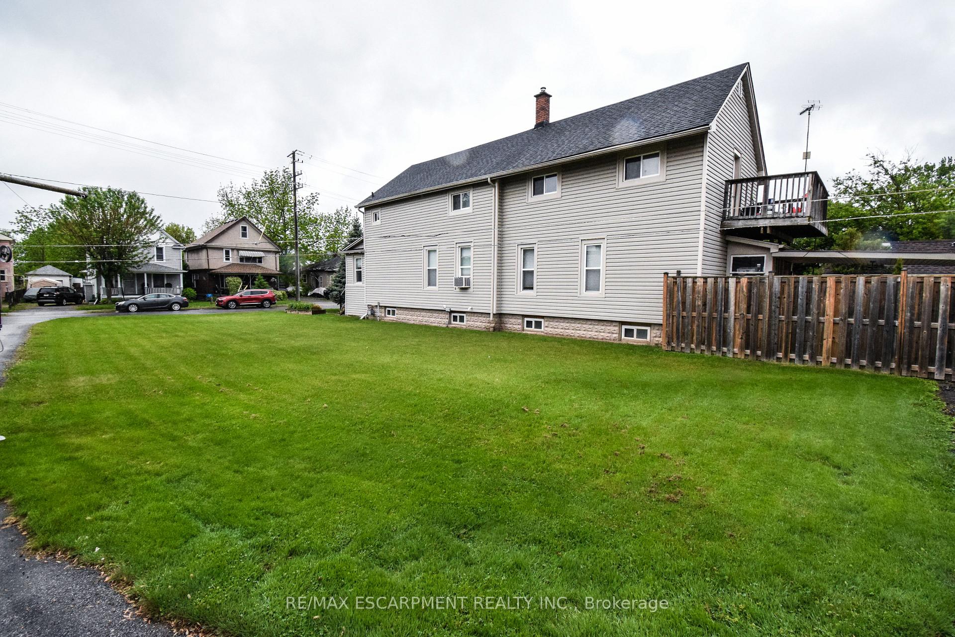 Photo 16 of 258 Hellems Avenue, Welland, Welland Downtown — HOMEH