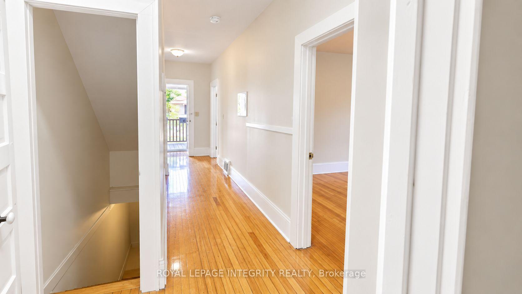 Photo 5 of 444 Gladstone Avenue, Ottawa, Ottawa Centre — HOMEH
