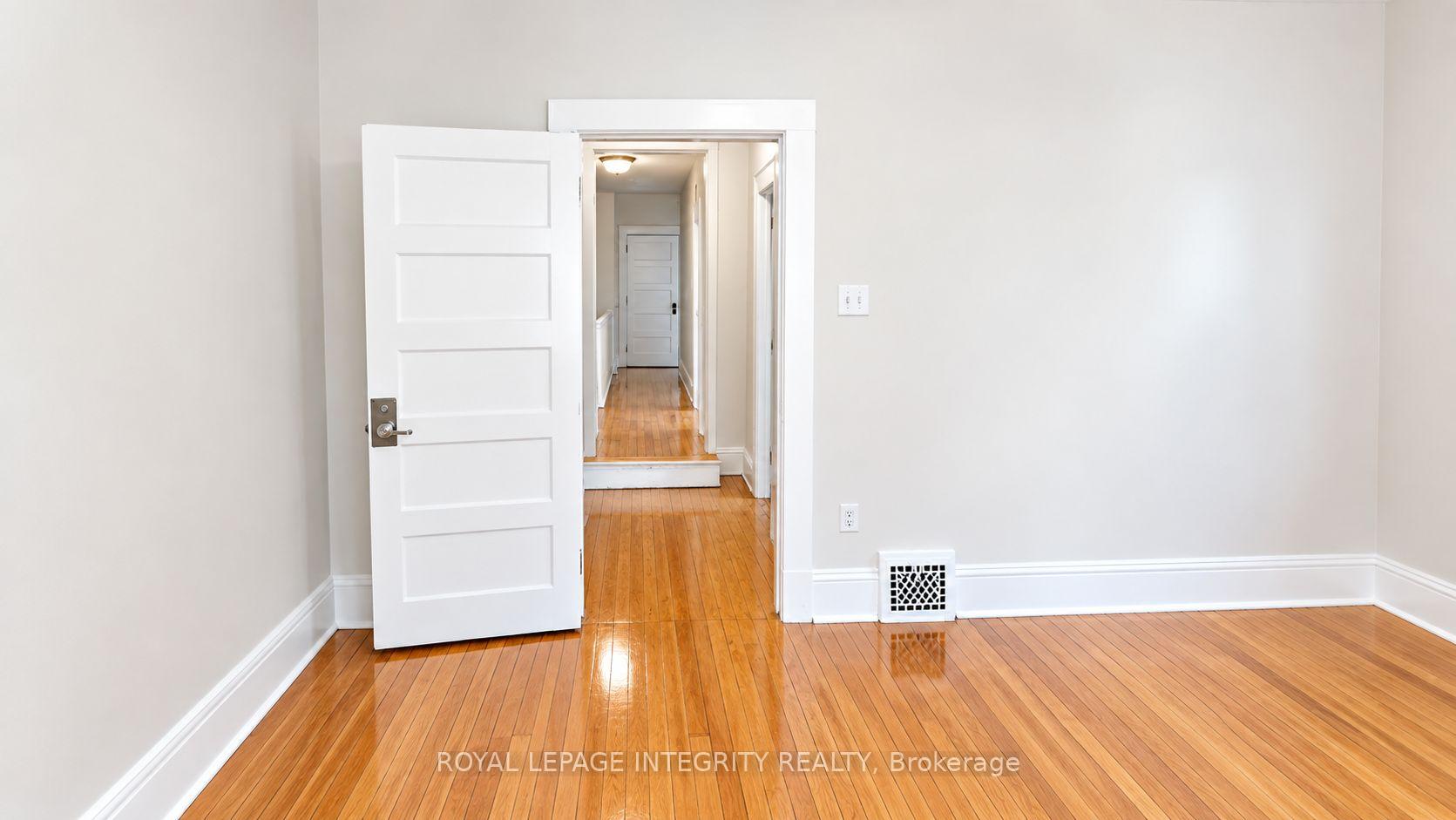 Photo 13 of 444 Gladstone Avenue, Ottawa, Ottawa Centre — HOMEH