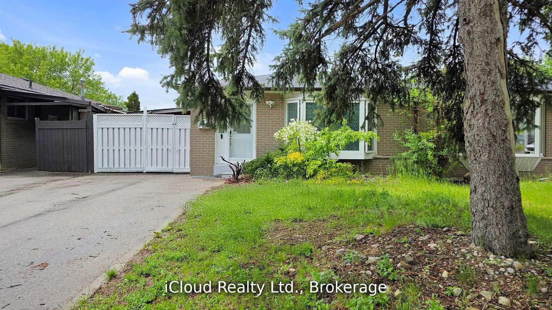 Photo 2 of 19 Flamingo Crescent, Brampton, Southgate — HOMEH