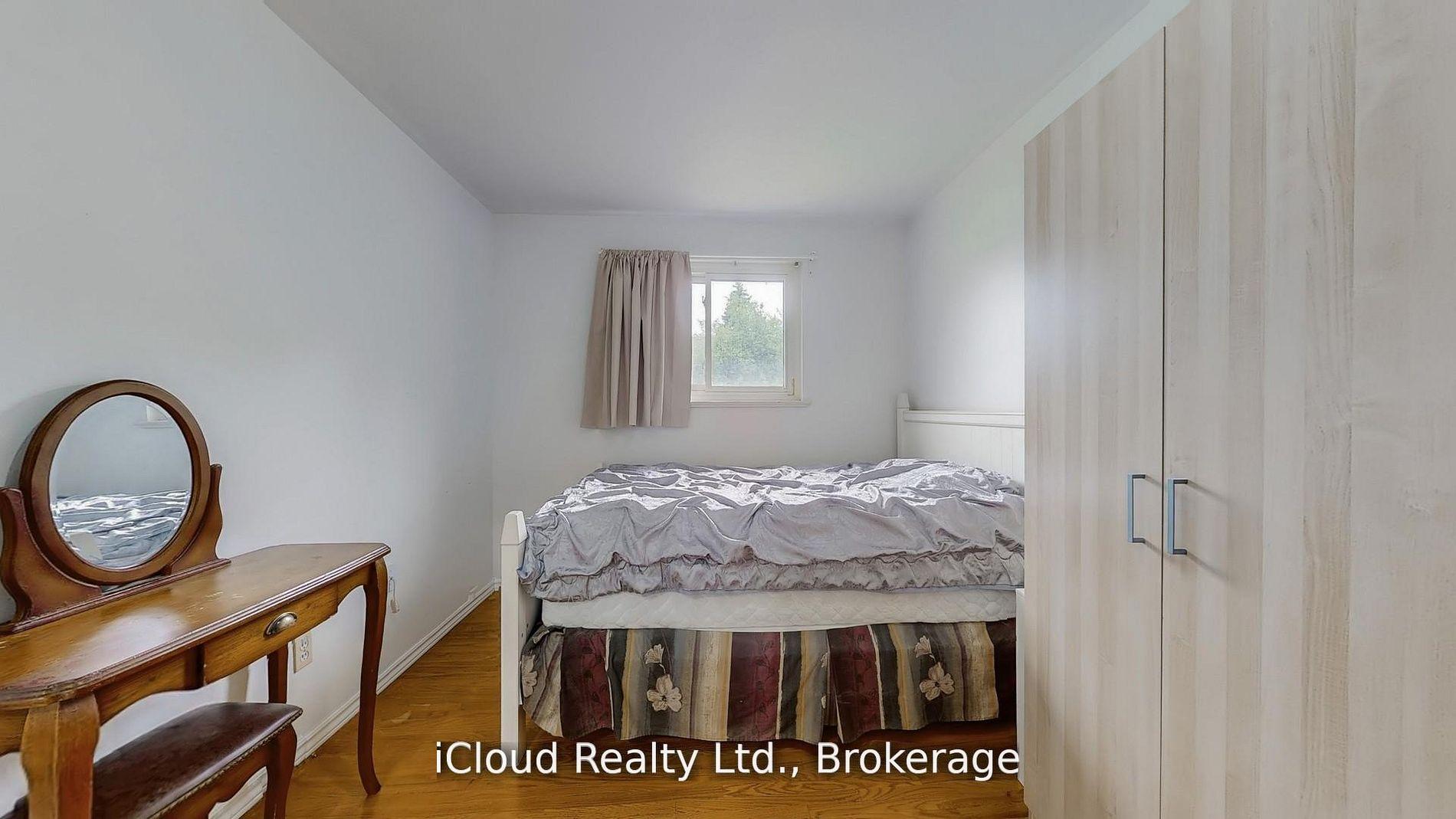 Photo 17 of 19 Flamingo Crescent, Brampton, Southgate — HOMEH