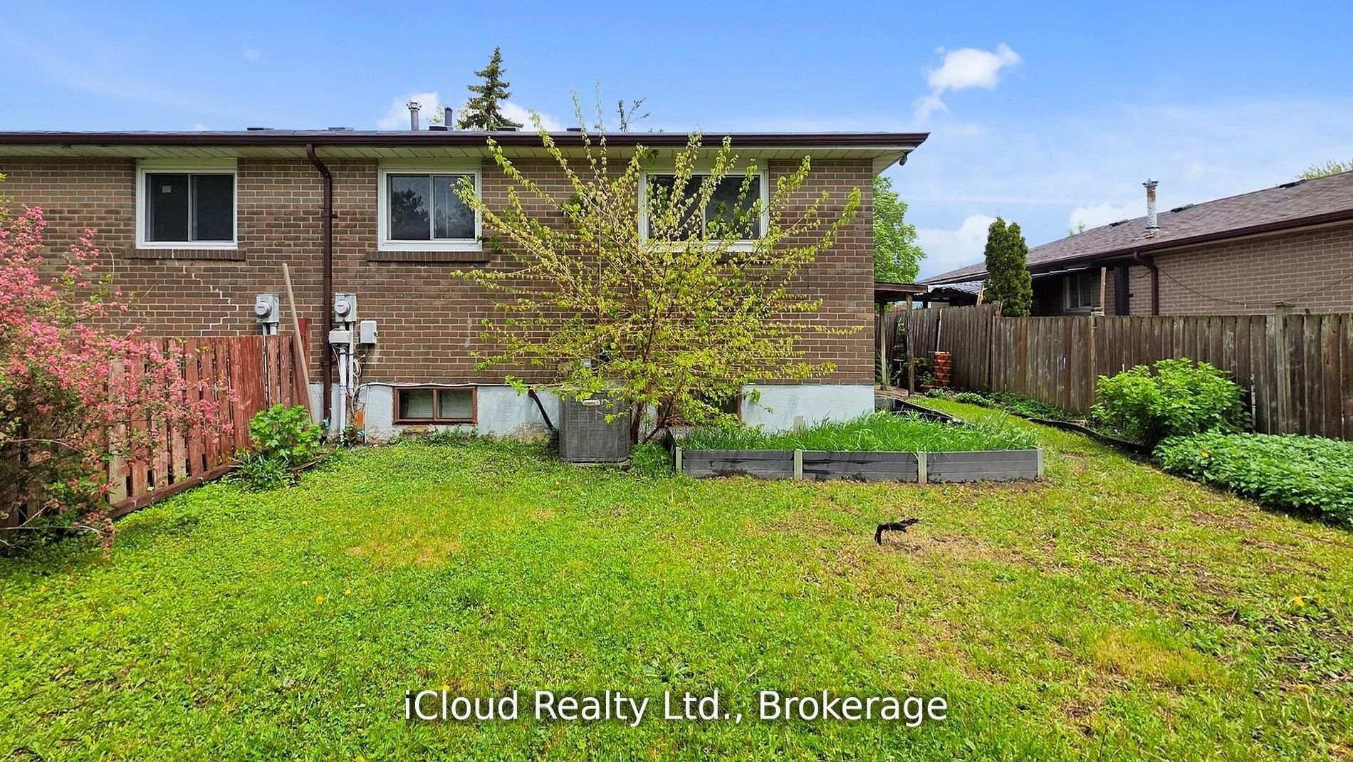 Photo 26 of 19 Flamingo Crescent, Brampton, Southgate — HOMEH