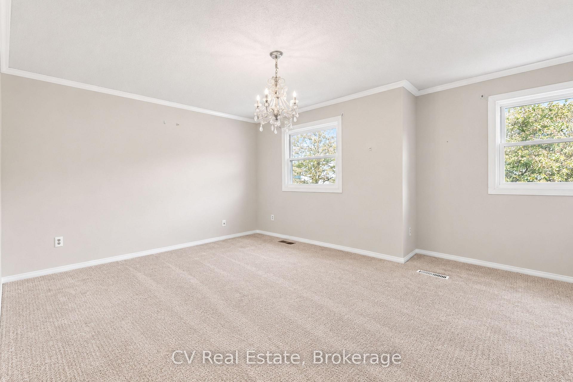 Photo 29 of 1025 Maclean Street, Innisfil, Alcona — HOMEH