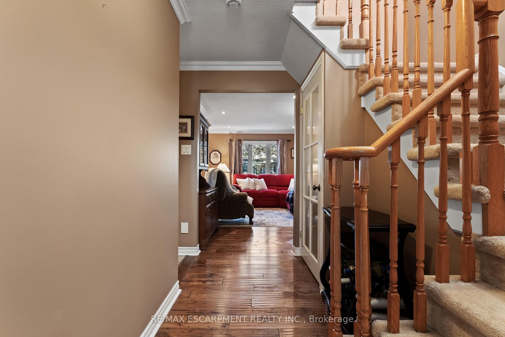 Photo 6 of Unit 16, 79 Braeheid Avenue, Hamilton, Waterdown — HOMEH