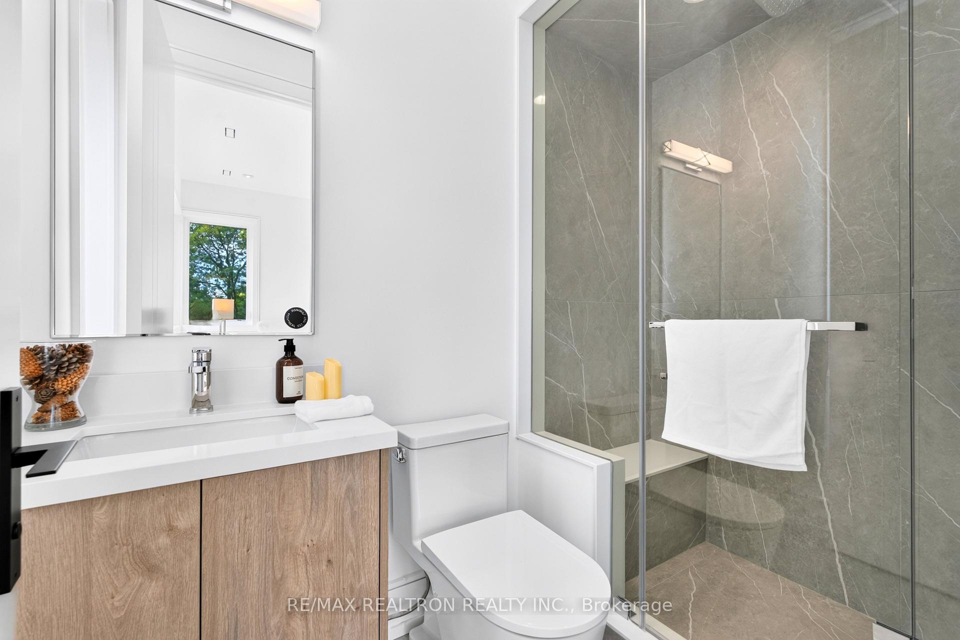 Photo 38 of 259 Ruggles Avenue, Richmond Hill, Harding — HOMEH