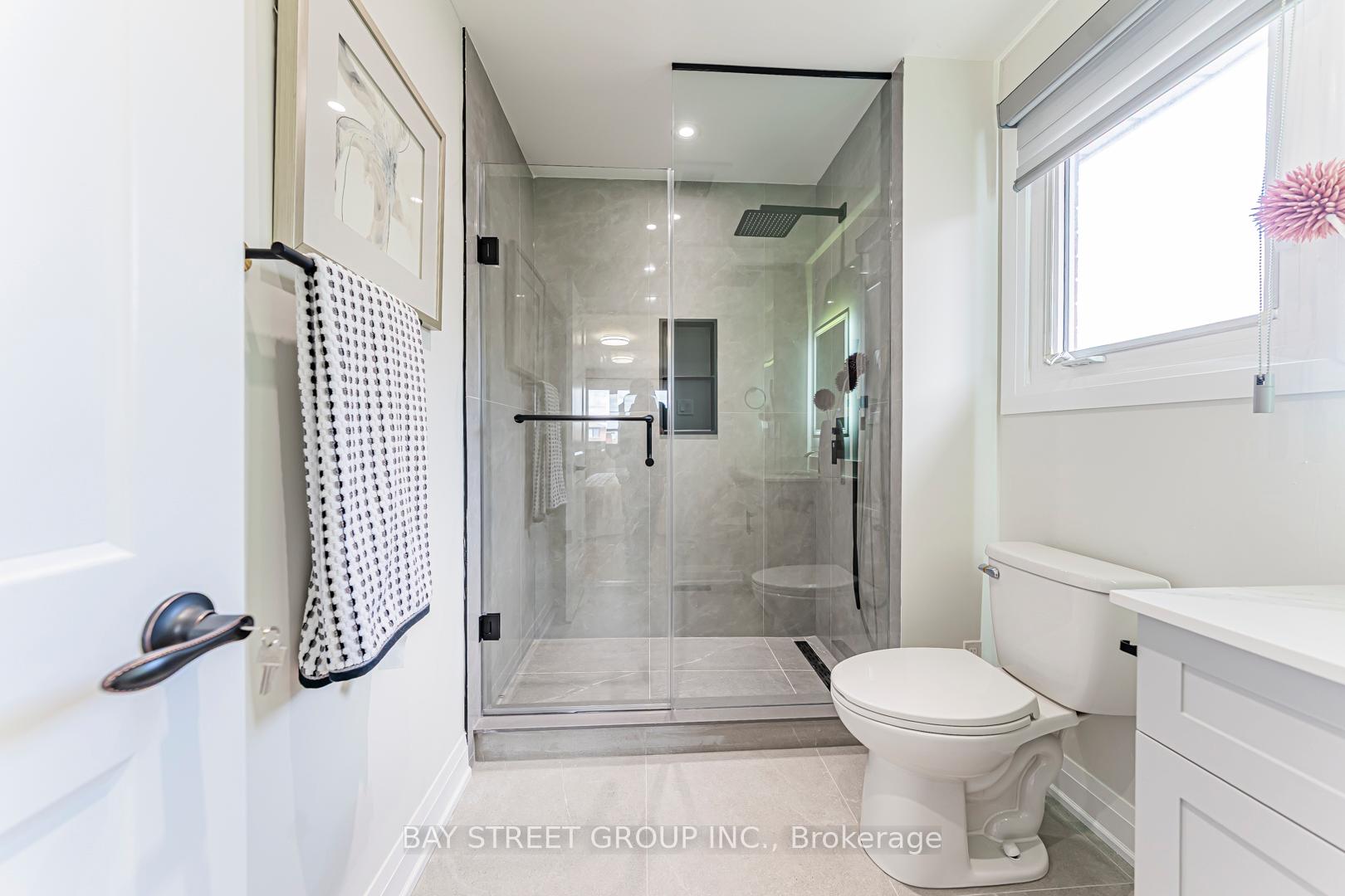 Photo 28 of 146 Cabinet Crescent, Vaughan, West Woodbridge — HOMEH