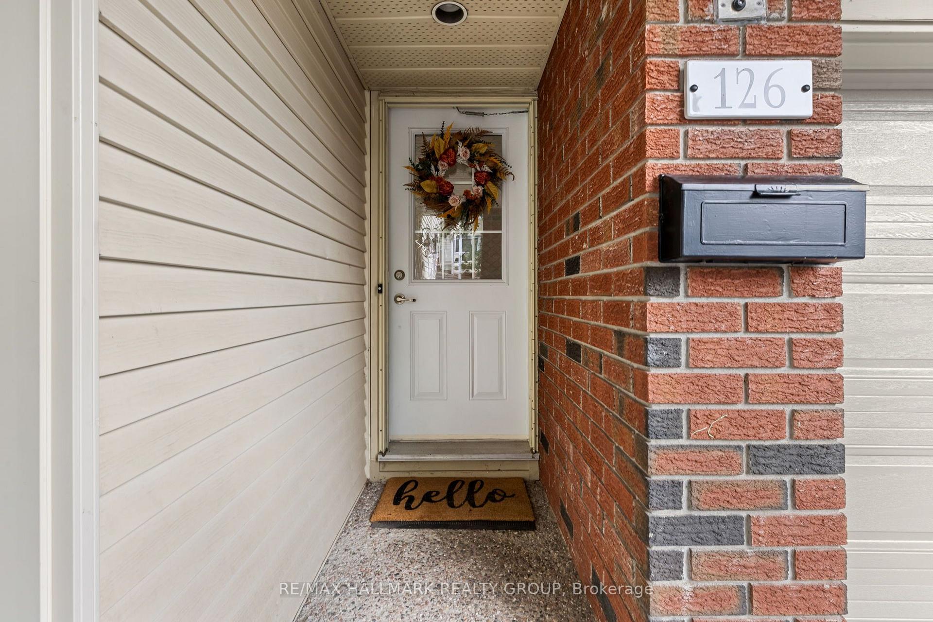 Photo 3 of Unit 50, 126 Rushford Private, Ottawa, Hunt Club Park/Greenboro — HOMEH