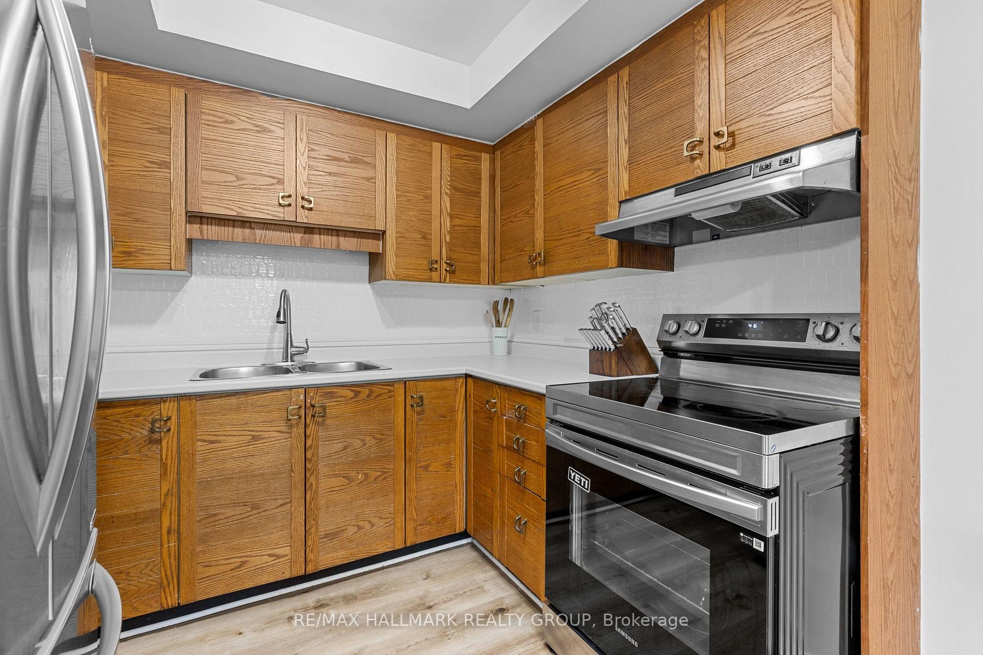Photo 14 of Unit 50, 126 Rushford Private, Ottawa, Hunt Club Park/Greenboro — HOMEH