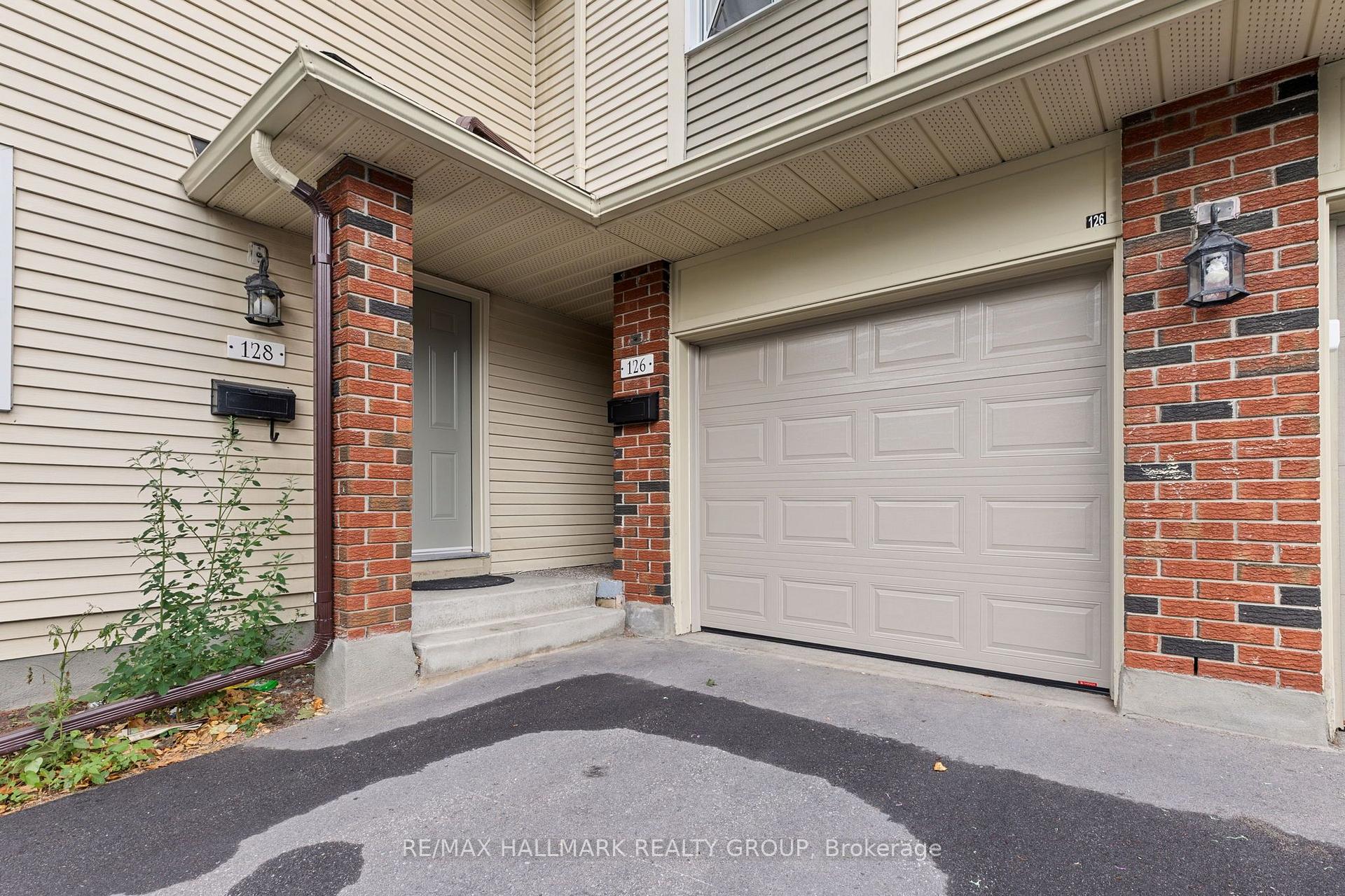 Photo 2 of Unit 50, 126 Rushford Private, Ottawa, Hunt Club Park/Greenboro — HOMEH