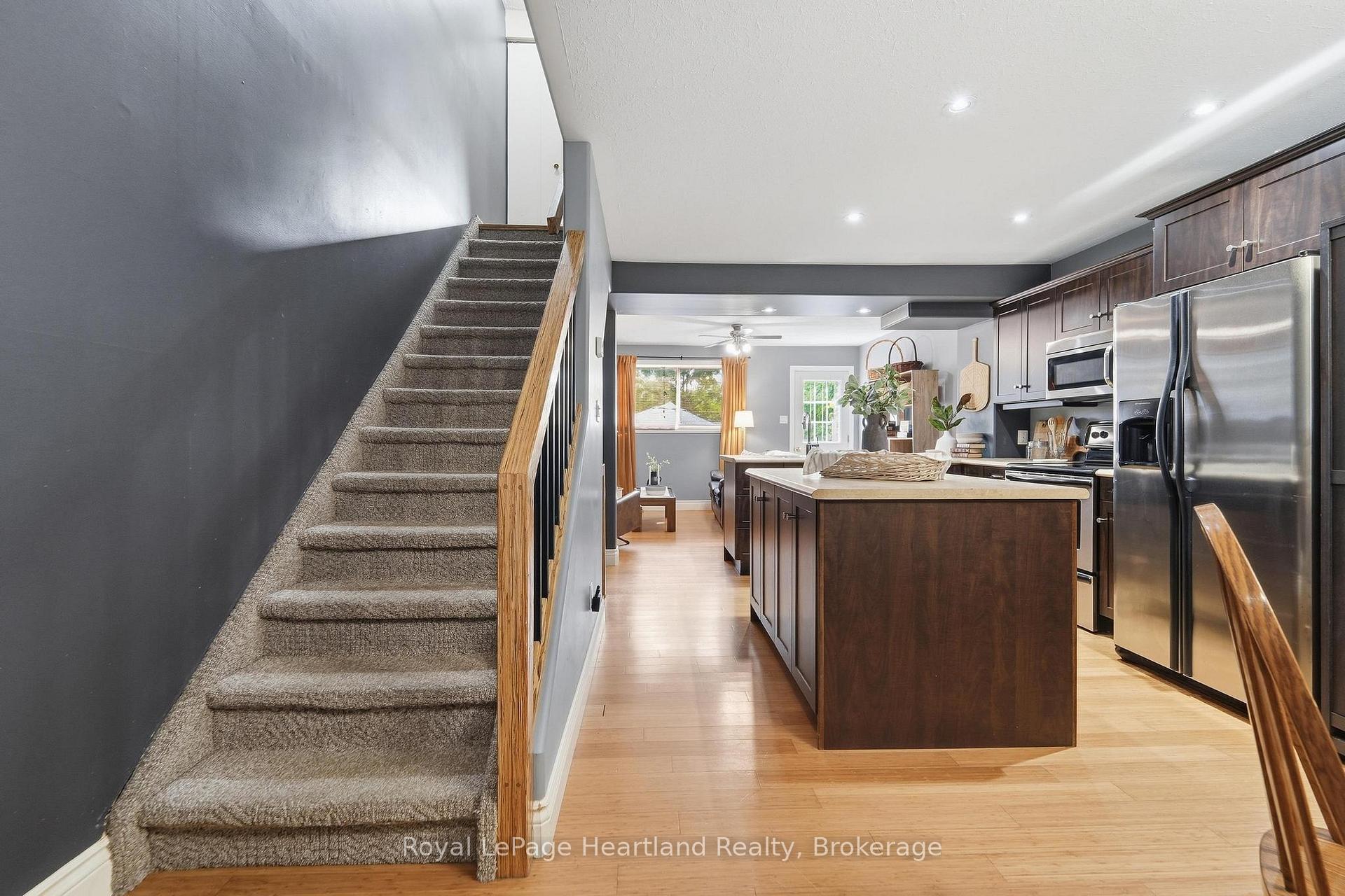 Photo 4 of 114 Bennett Street E, Goderich, Goderich (Town) — HOMEH