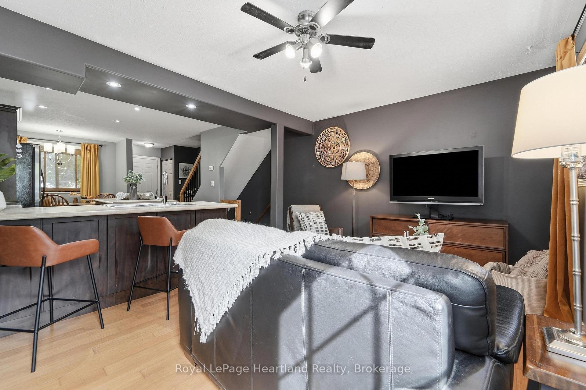 Photo 13 of 114 Bennett Street E, Goderich, Goderich (Town) — HOMEH