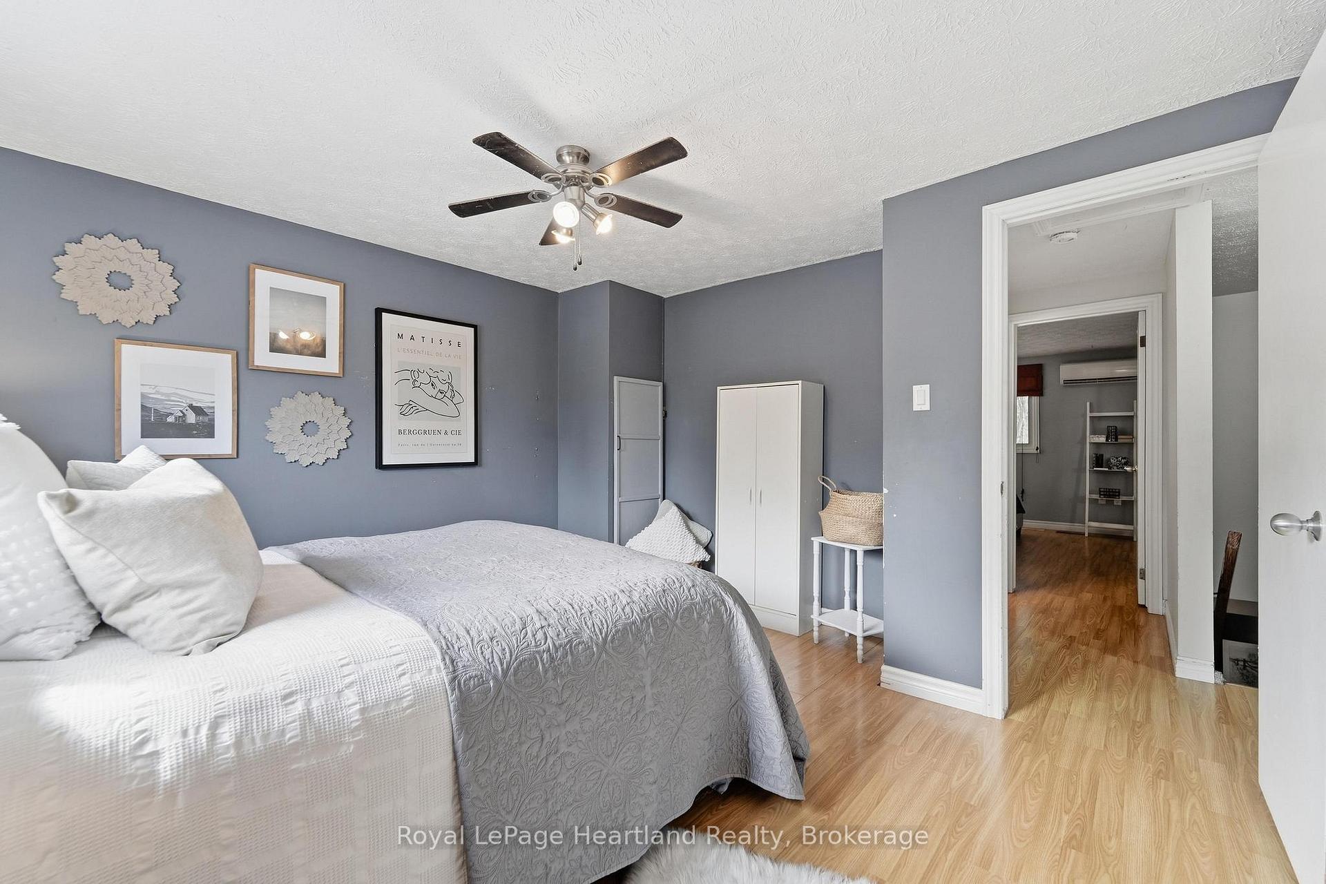 Photo 16 of 114 Bennett Street E, Goderich, Goderich (Town) — HOMEH