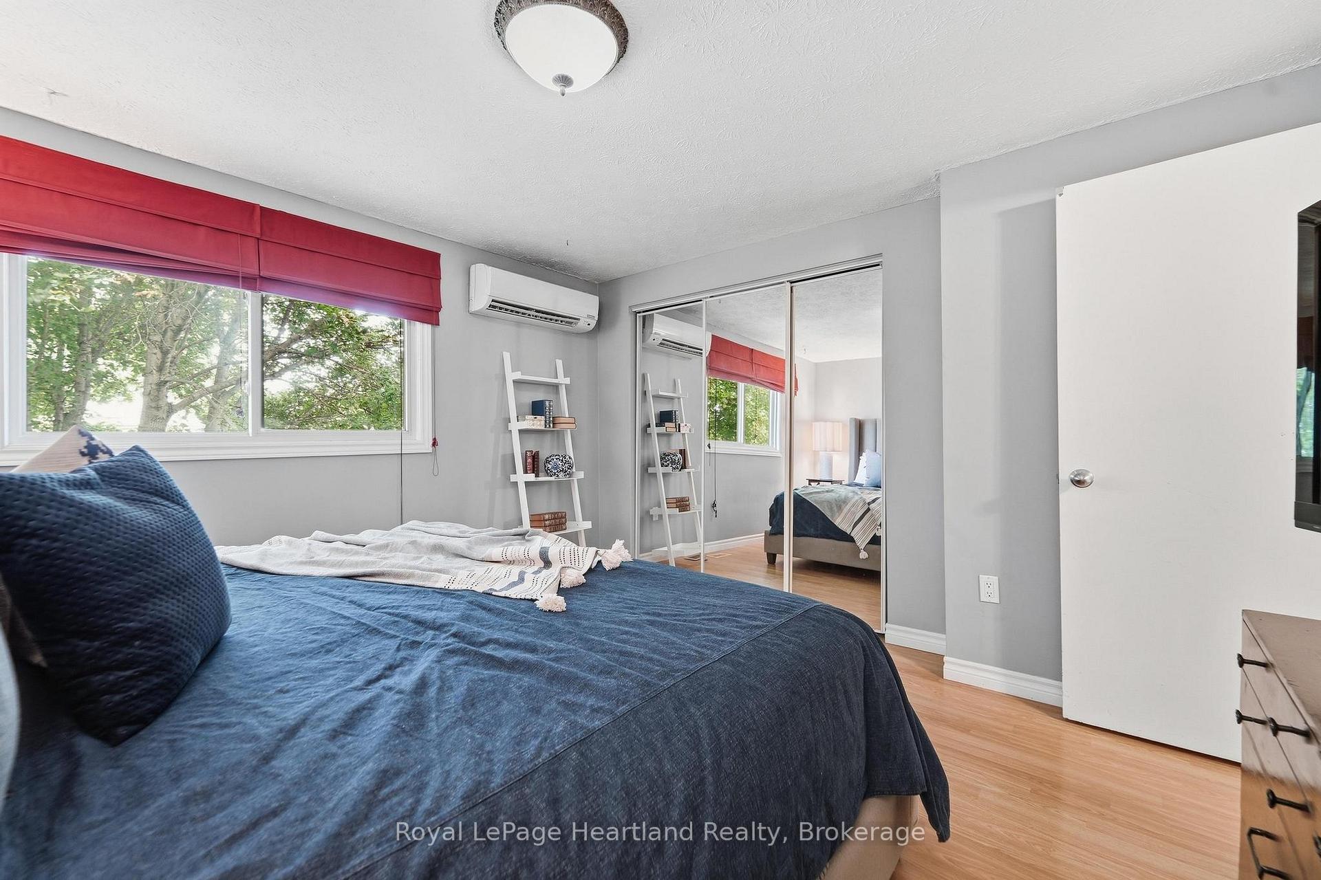 Photo 21 of 114 Bennett Street E, Goderich, Goderich (Town) — HOMEH