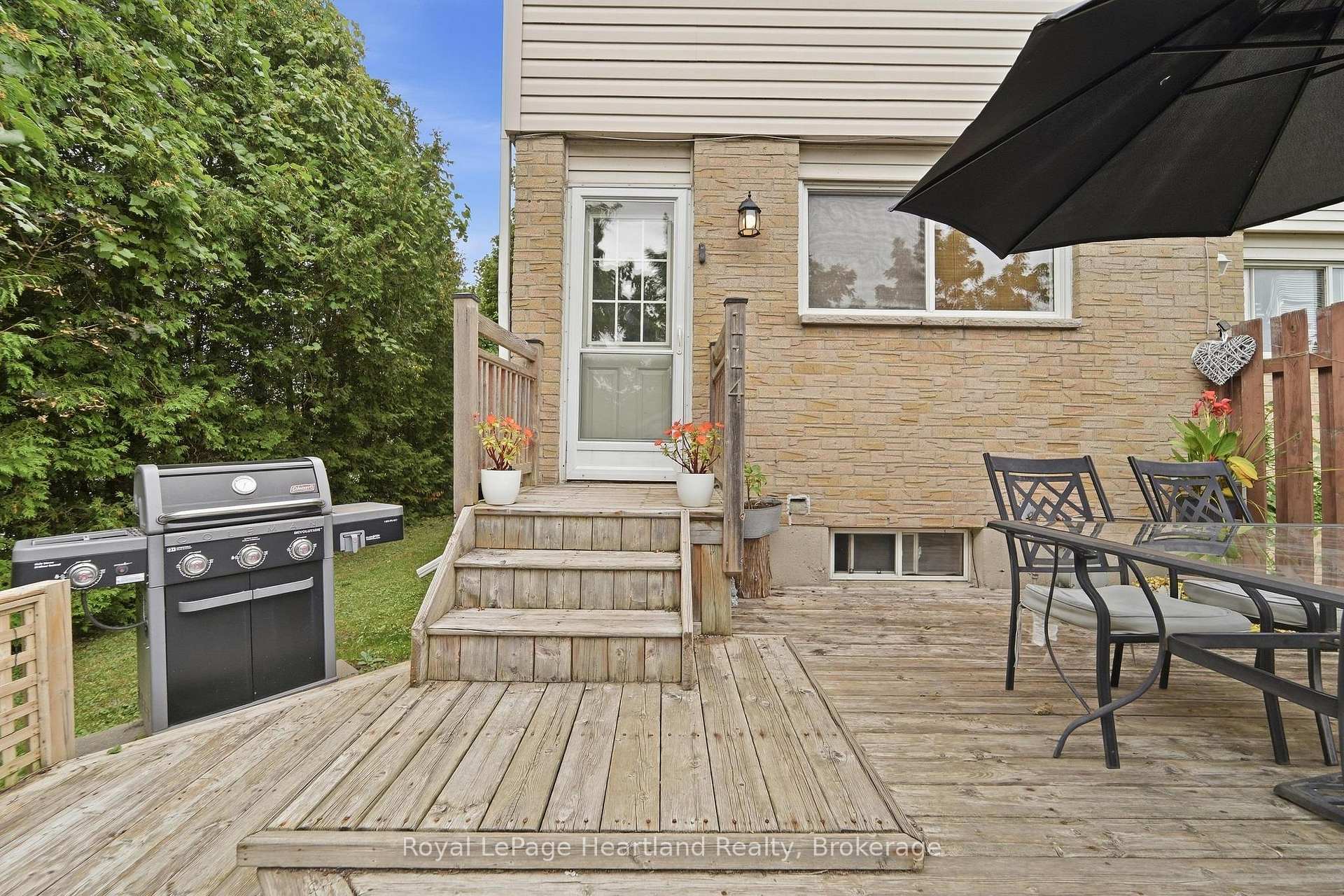 Photo 28 of 114 Bennett Street E, Goderich, Goderich (Town) — HOMEH