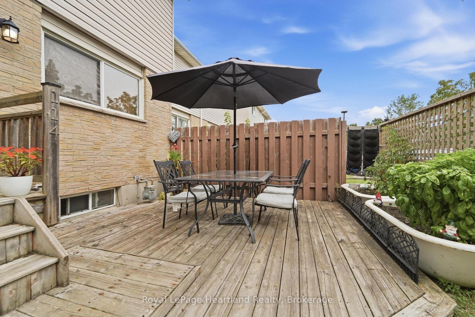 Photo 29 of 114 Bennett Street E, Goderich, Goderich (Town) — HOMEH