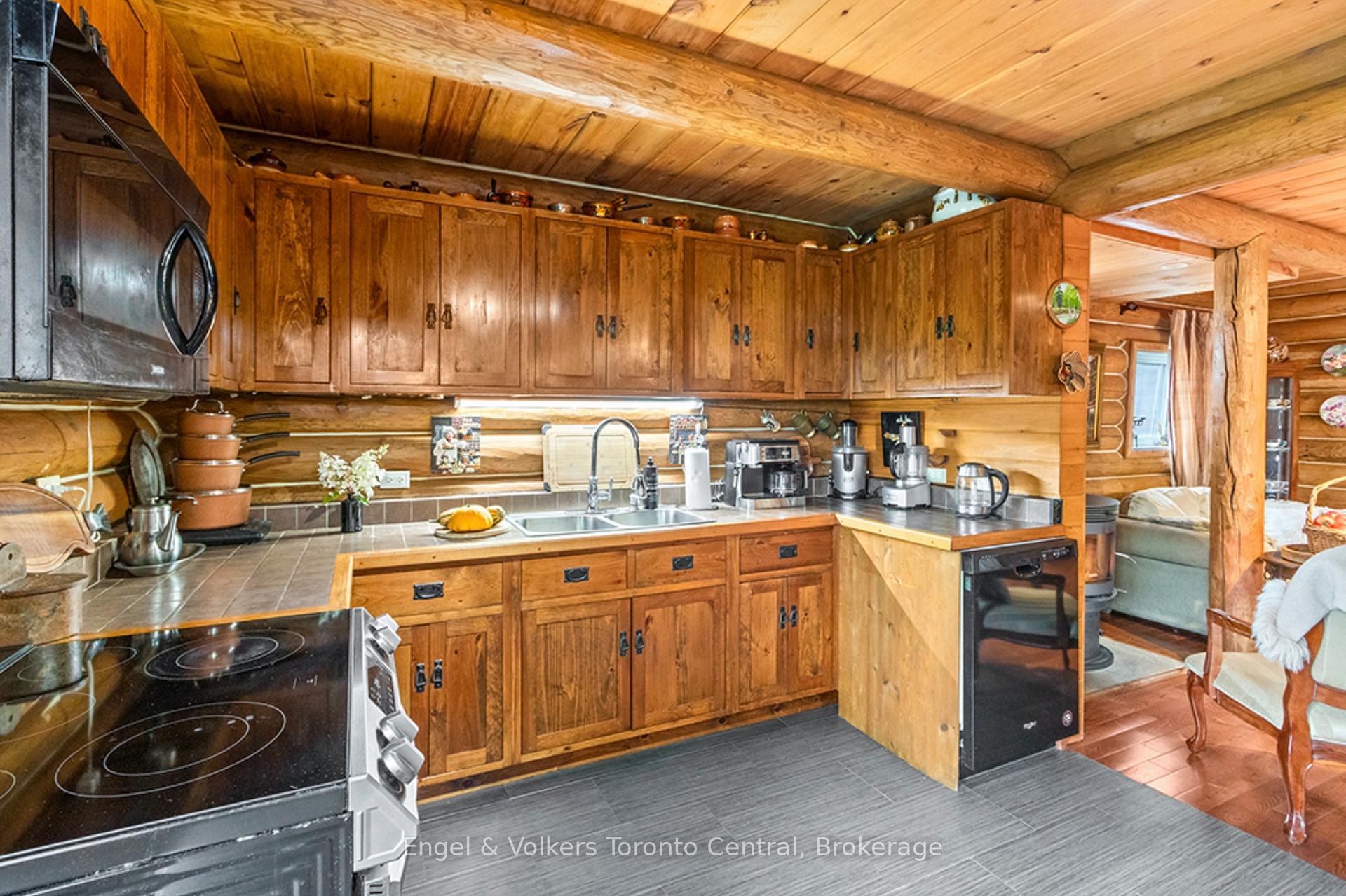 Photo 11 of 349502 4TH B Concession, Grey Highlands — HOMEH