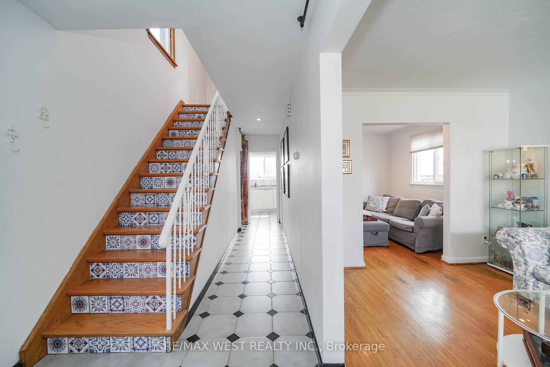 Photo 2 of 11 Helen Avenue, Toronto, Keelesdale-Eglinton West — HOMEH