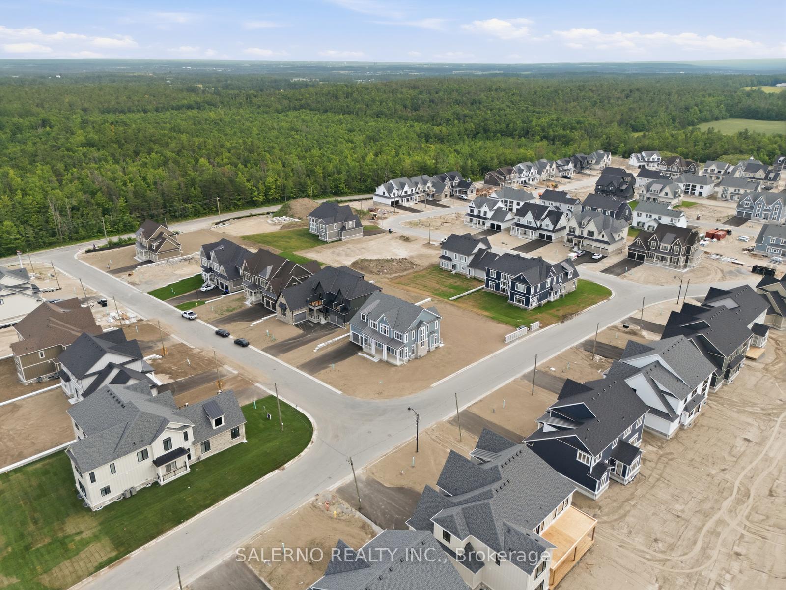 Photo 49 of 12 Pinetree Drive, Oro-Medonte, Rural Oro-Medonte — HOMEH