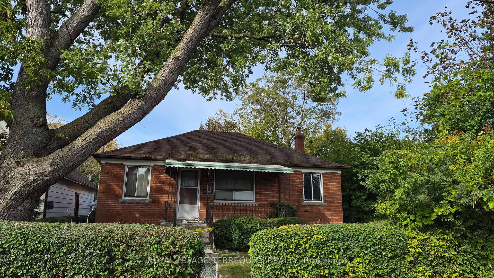 Photo of 228 South Woodrow Boulevard