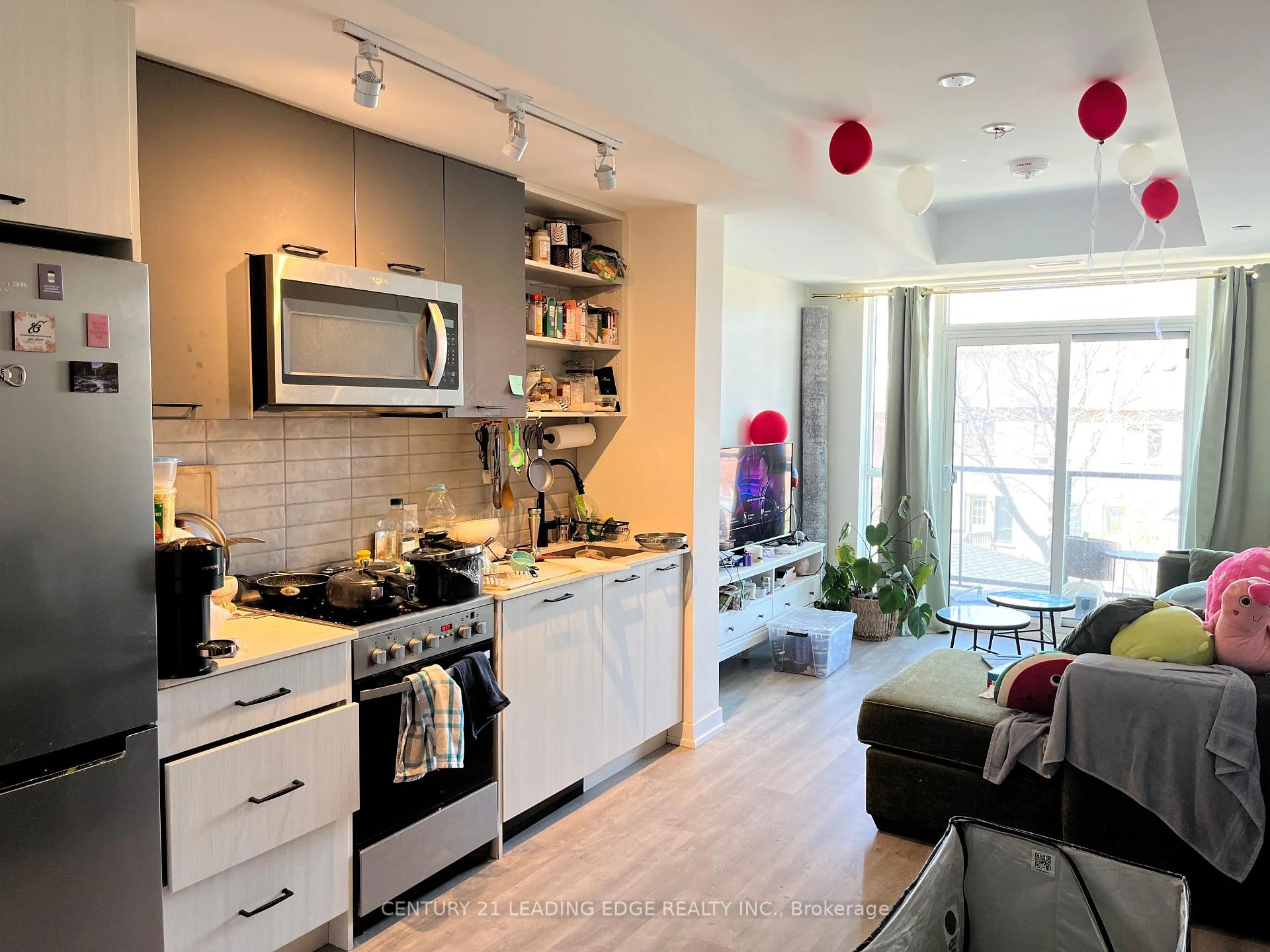 Photo 3 of Unit 515, 2300 St Clair Avenue W, Toronto, Junction Area — HOMEH