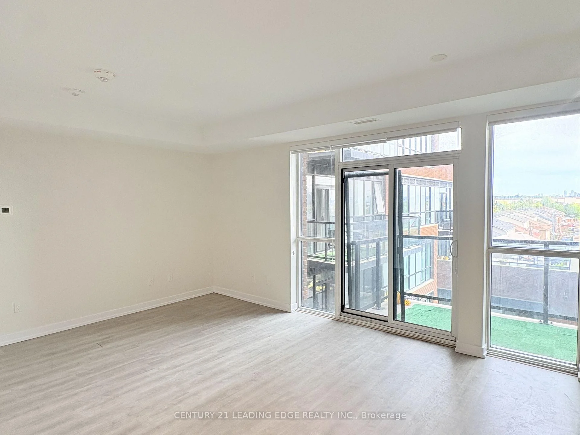 Photo 7 of Unit 515, 2300 St Clair Avenue W, Toronto, Junction Area — HOMEH