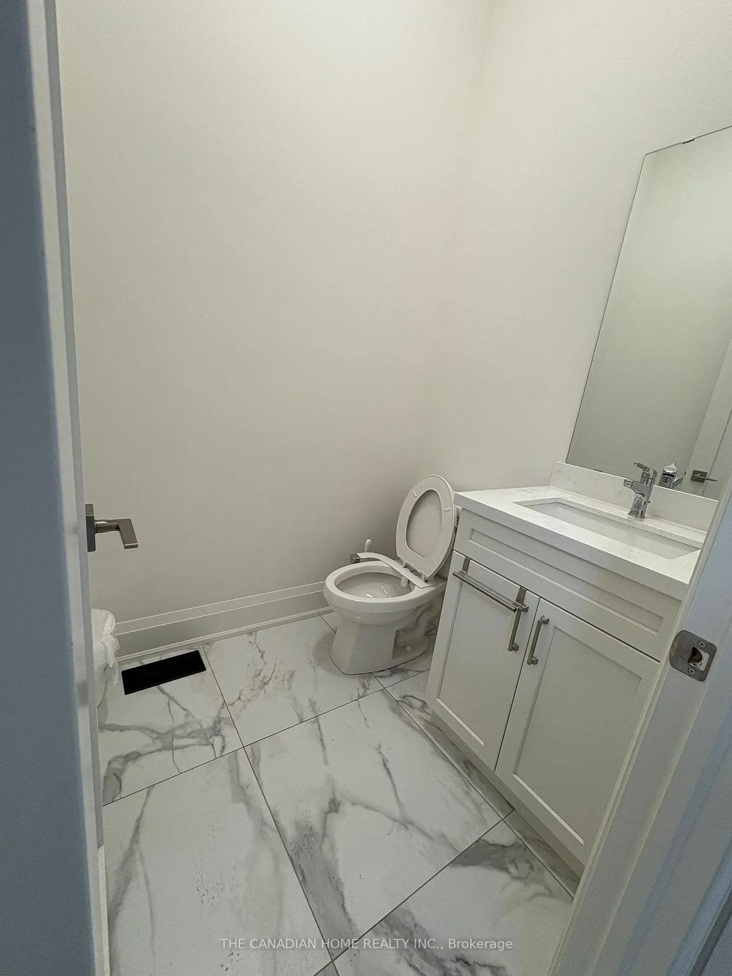 Photo 10 of 36 Affusion Road, Brampton, Northwest Brampton — HOMEH