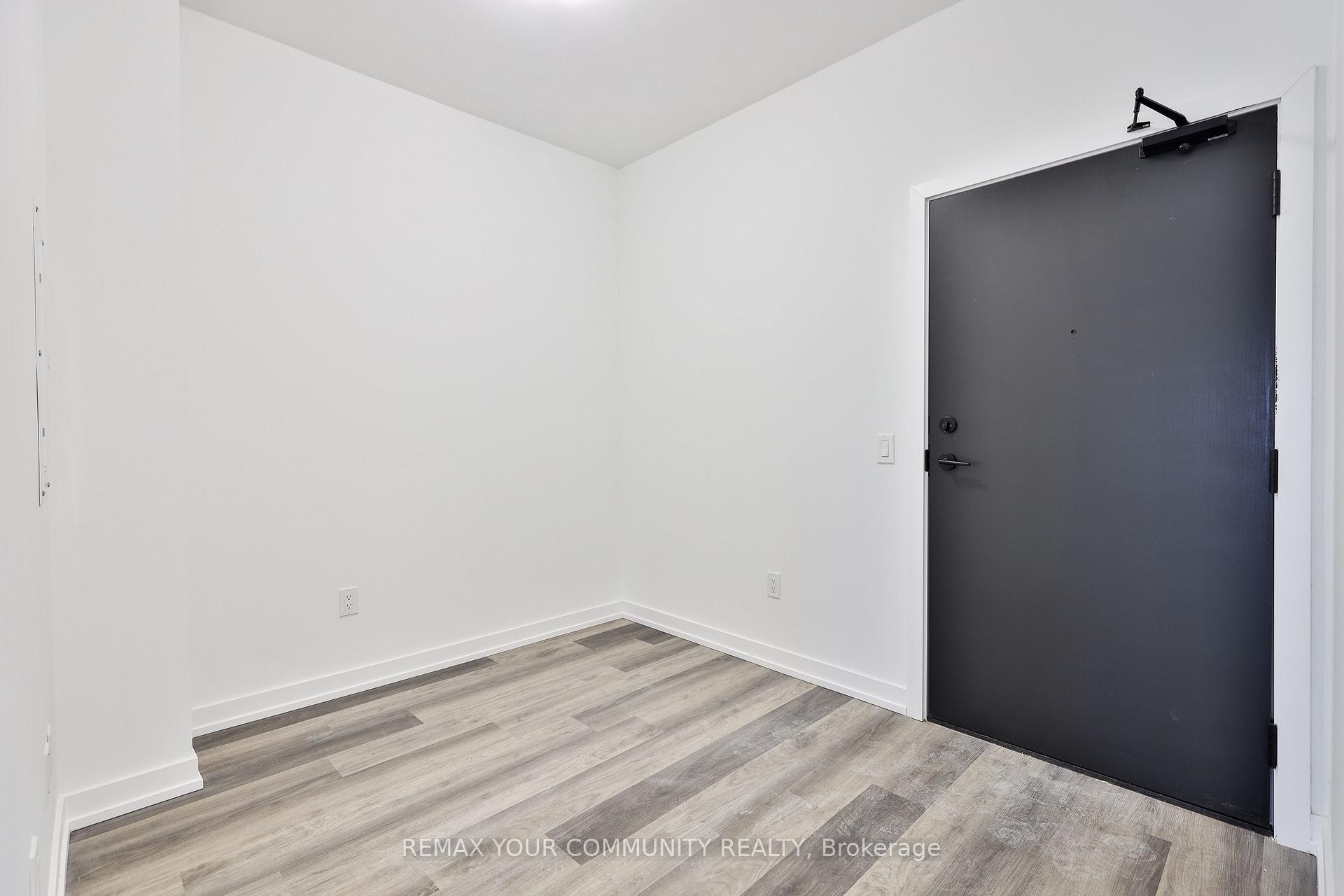Photo 6 of Unit 614, 1480 Bayly Street, Pickering, Bay Ridges — HOMEH