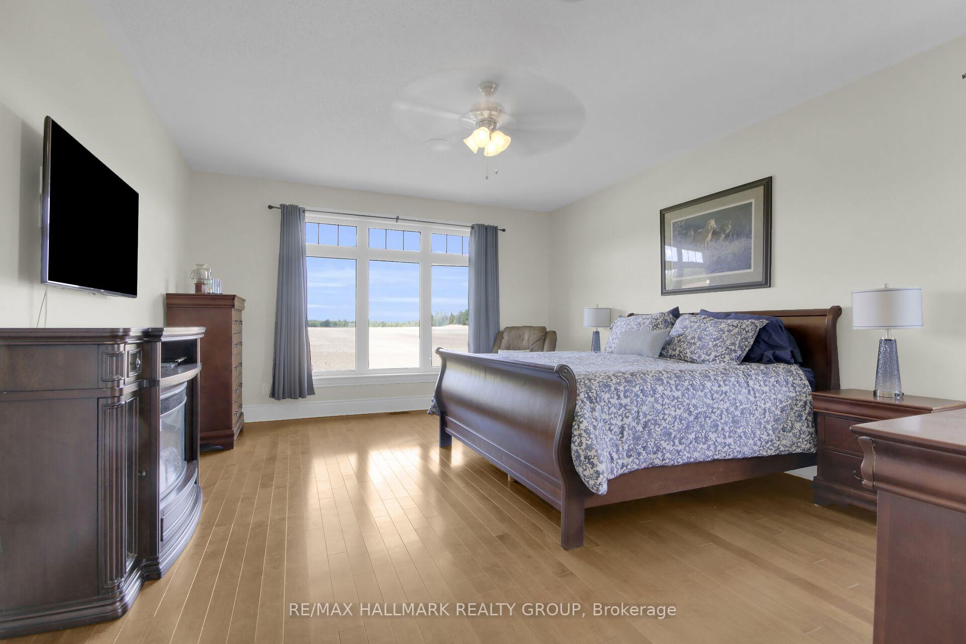 Photo 16 of 7479 Bleeks Road, Ottawa, Munster — HOMEH