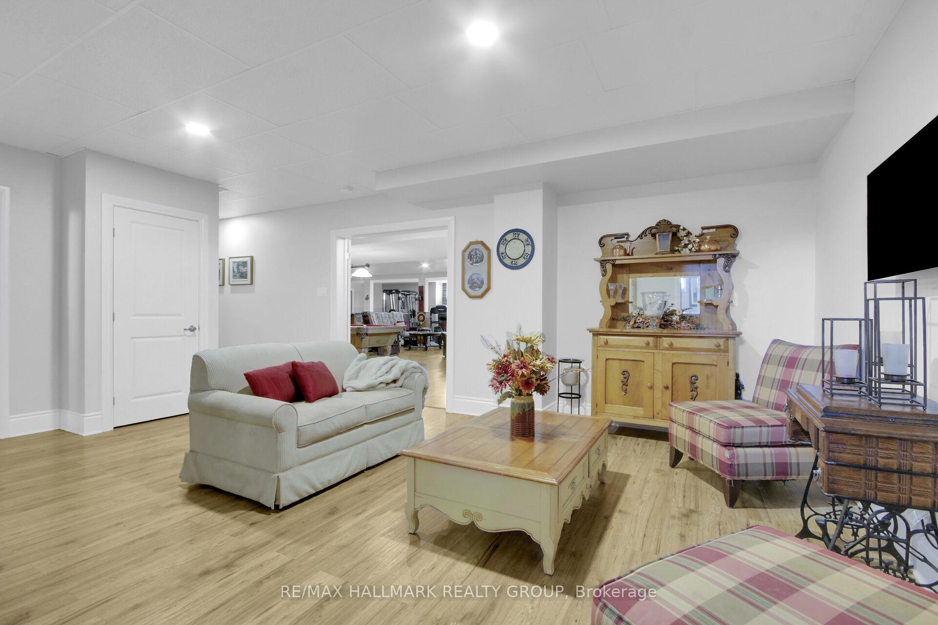 Photo 31 of 7479 Bleeks Road, Ottawa, Munster — HOMEH