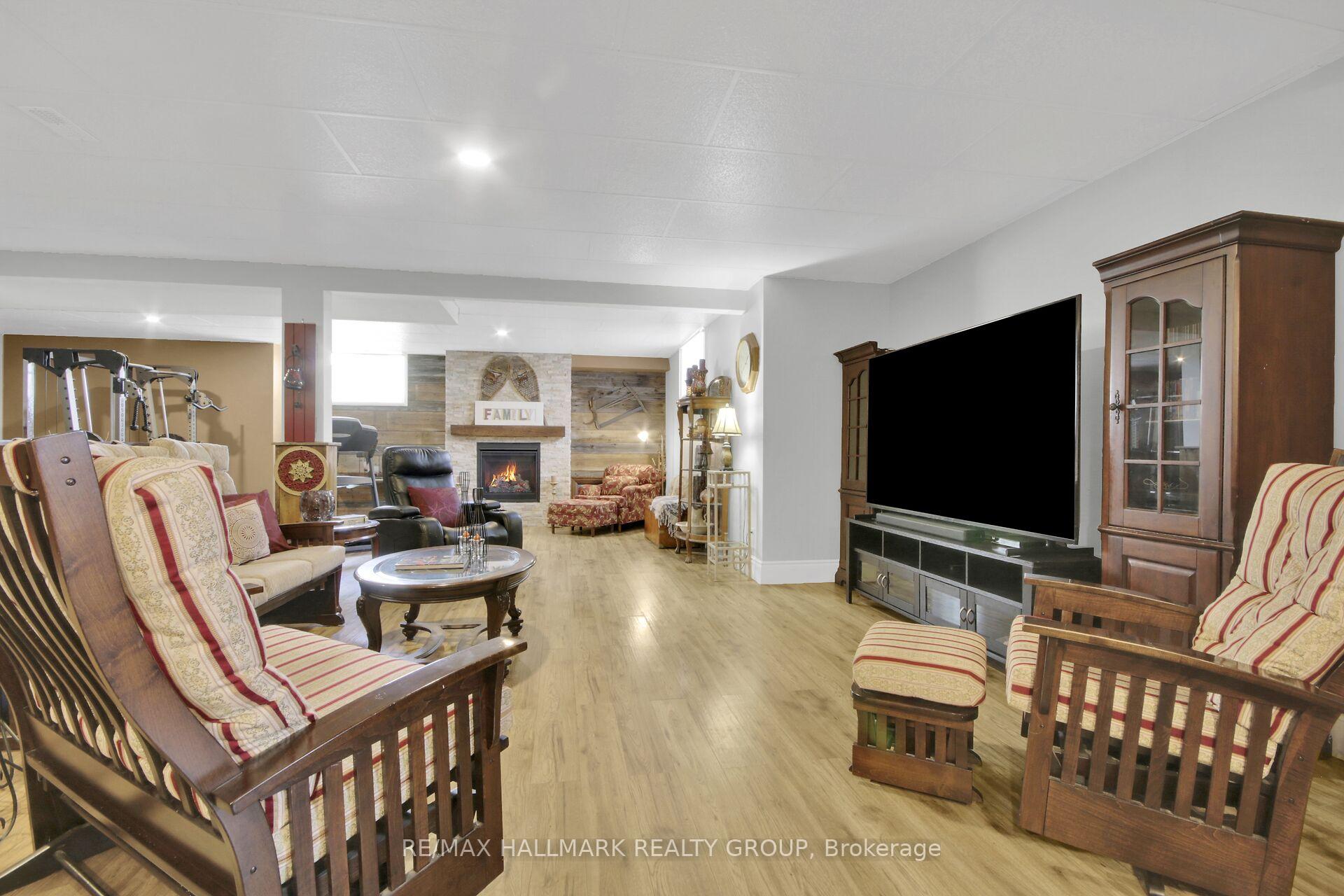 Photo 34 of 7479 Bleeks Road, Ottawa, Munster — HOMEH