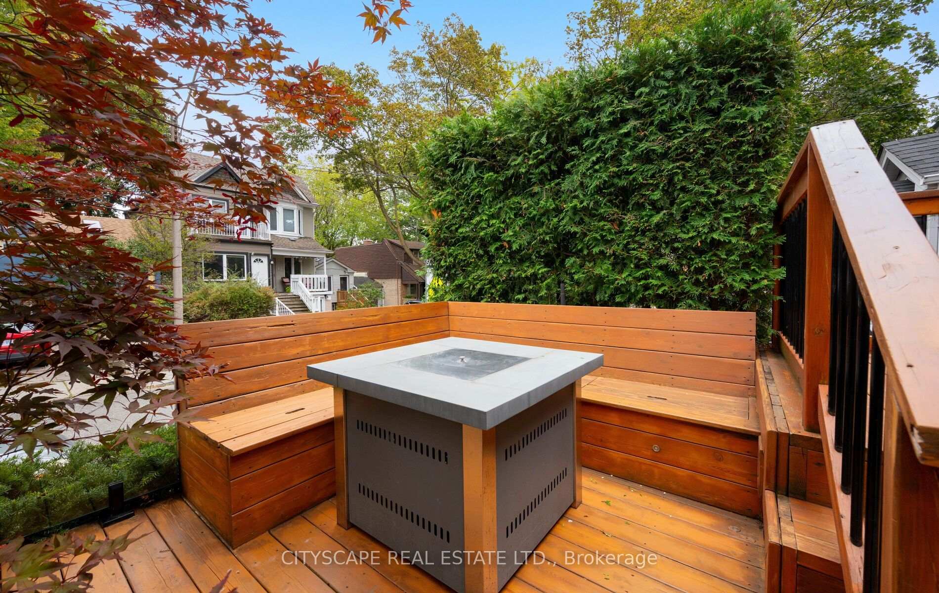 Photo 4 of 48 Golfview Avenue, Toronto, East End-Danforth — HOMEH