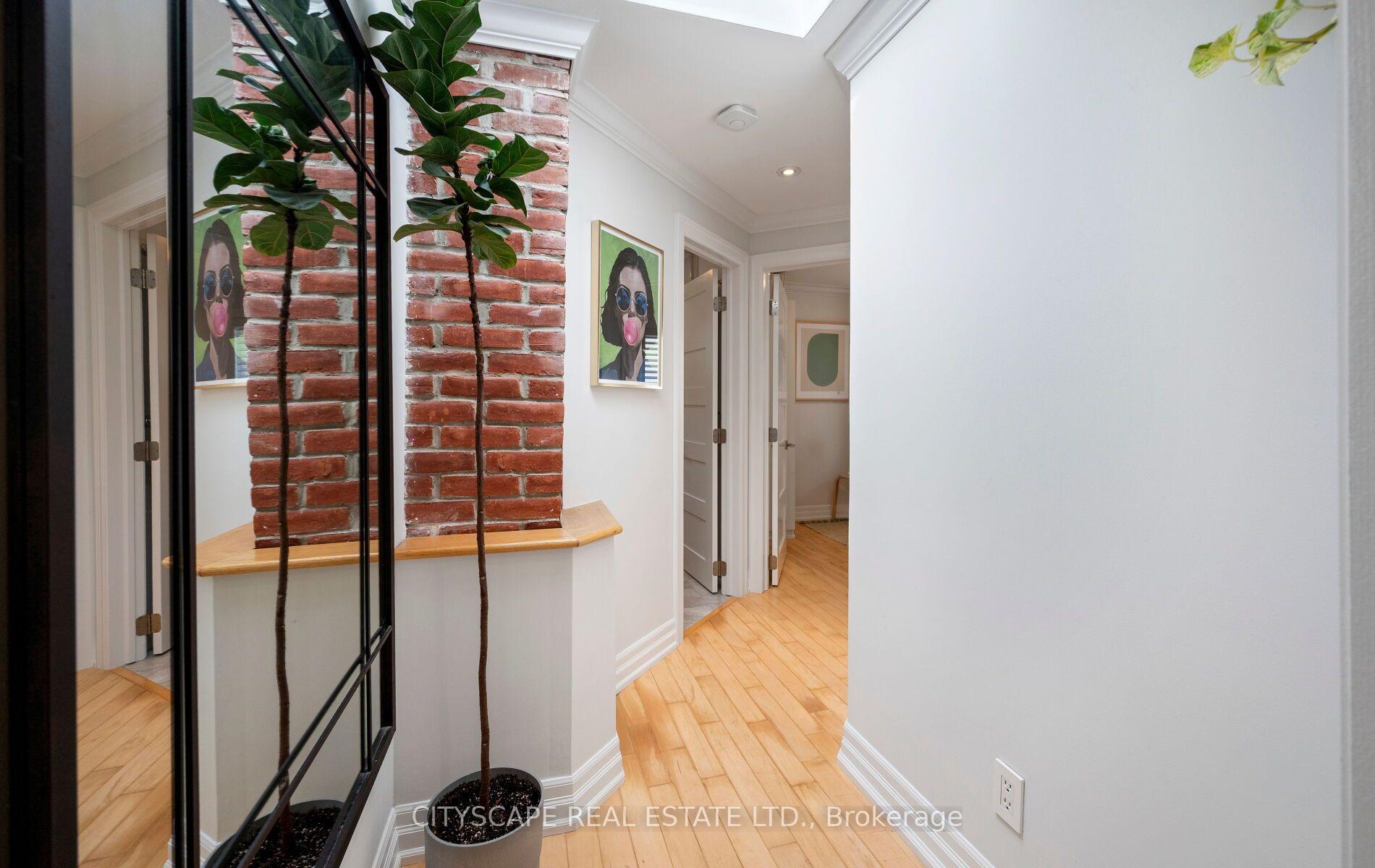 Photo 15 of 48 Golfview Avenue, Toronto, East End-Danforth — HOMEH